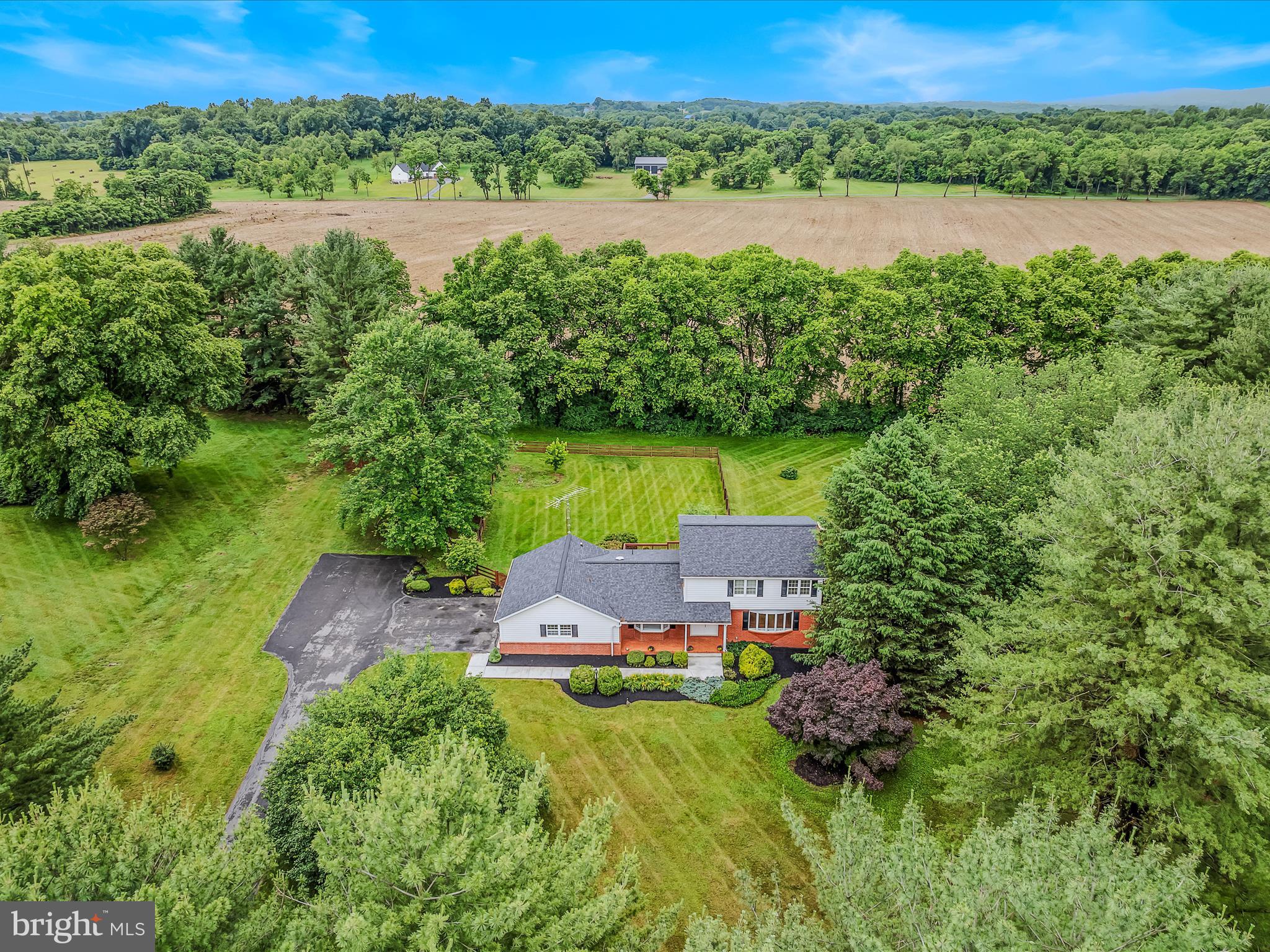 HONEYWOOD ON THE POTOMAC - Residential