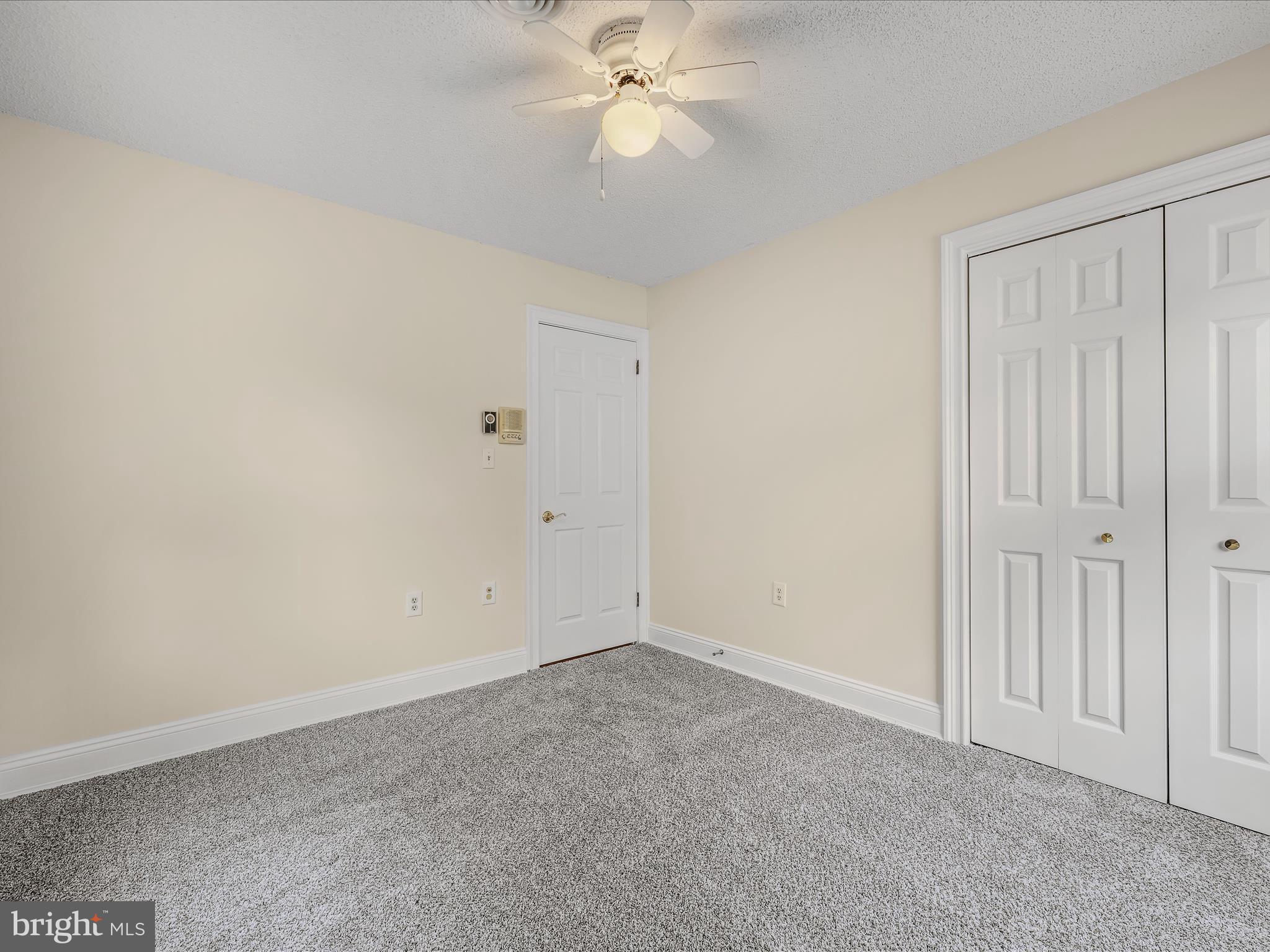 HONEYWOOD ON THE POTOMAC - Residential