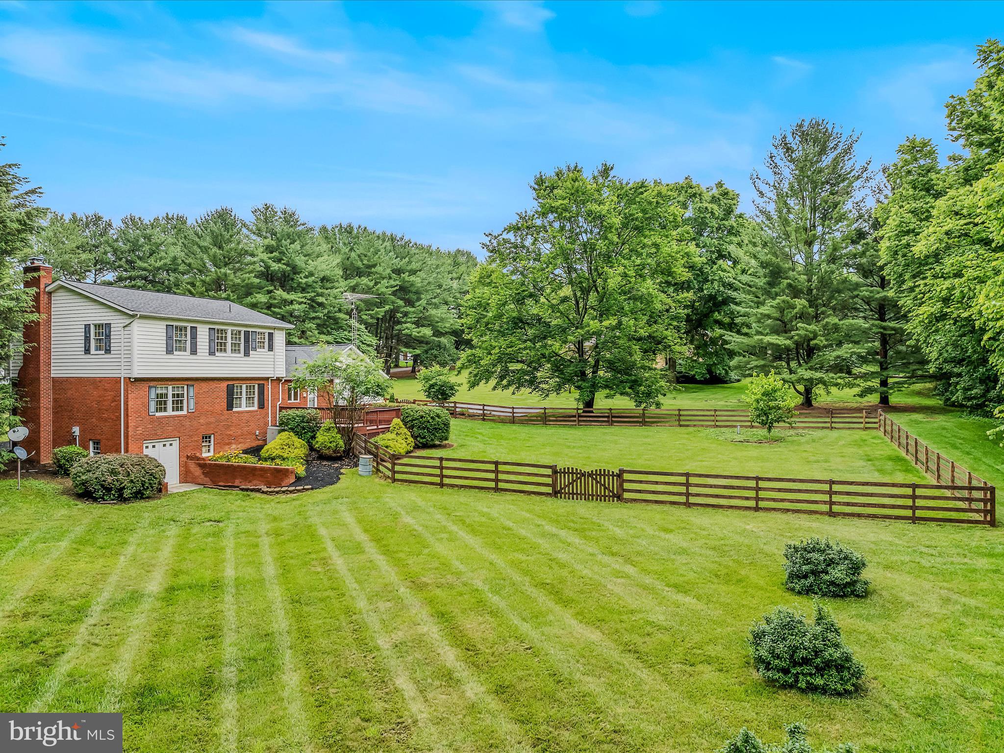 HONEYWOOD ON THE POTOMAC - Residential