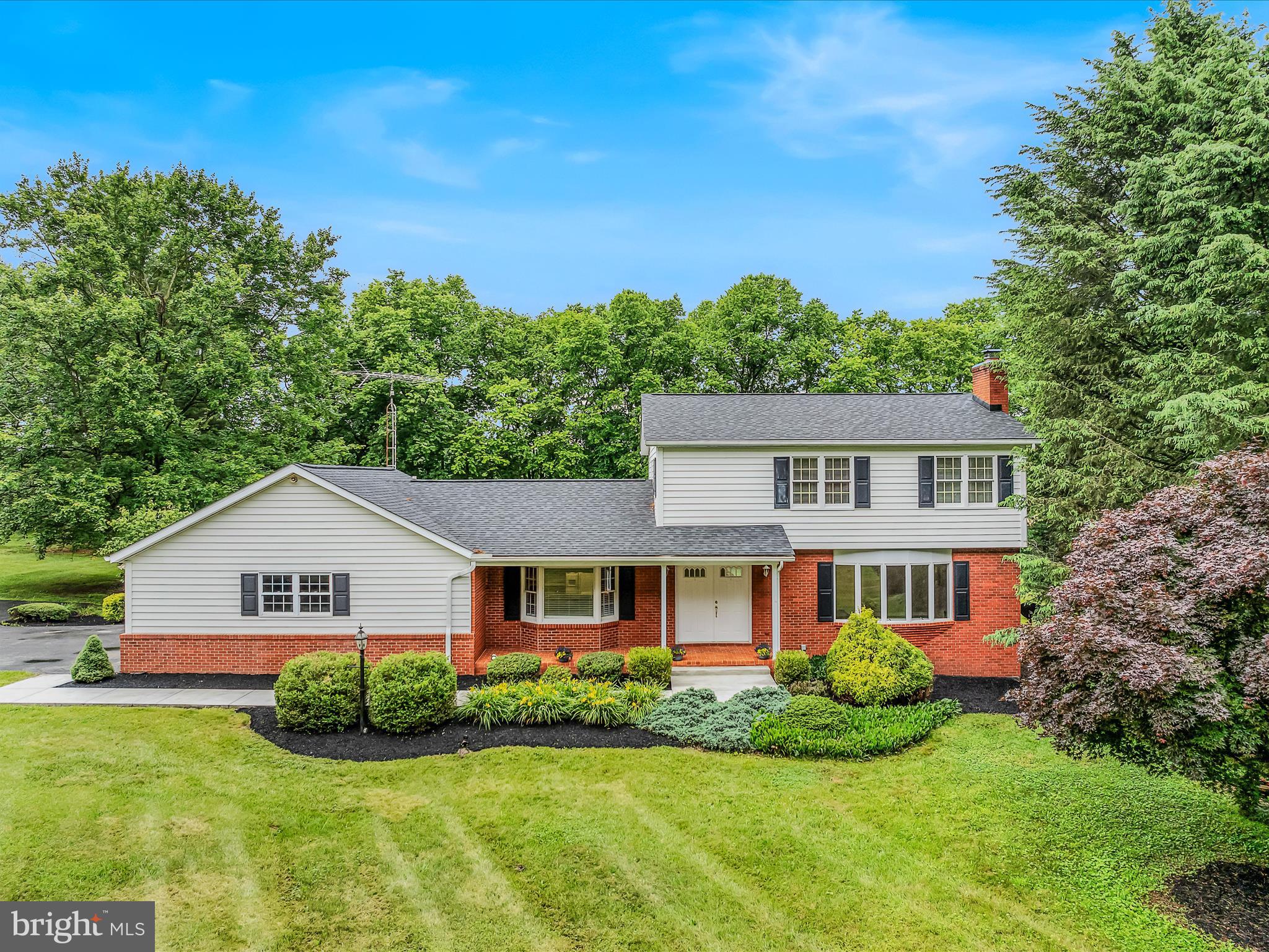 HONEYWOOD ON THE POTOMAC - Residential