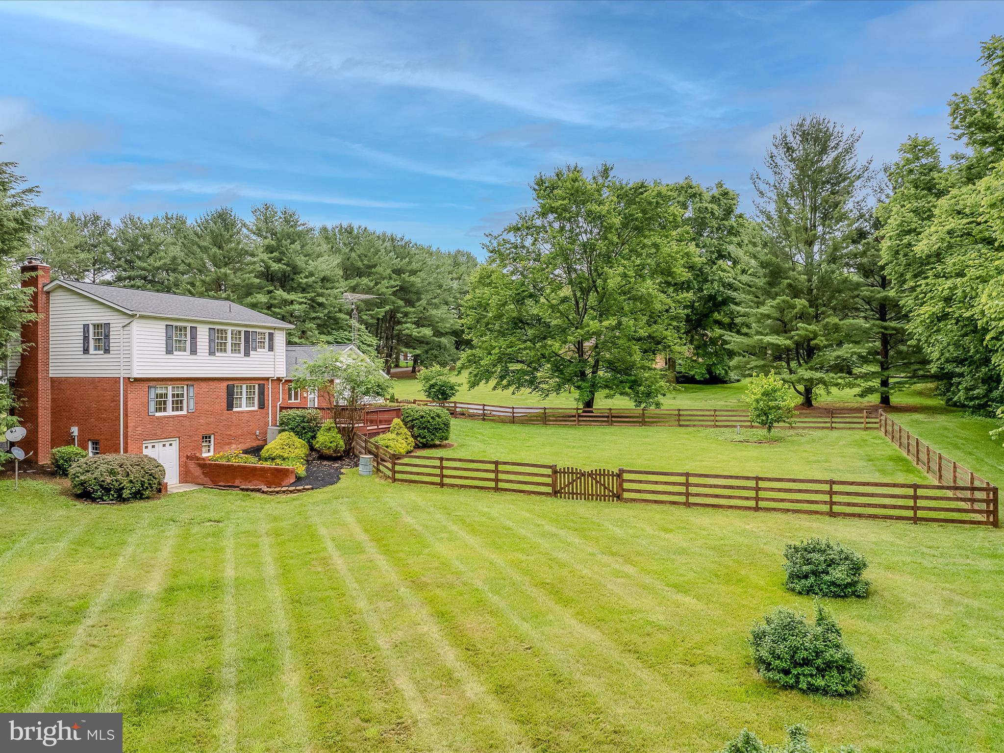 HONEYWOOD ON THE POTOMAC - Residential