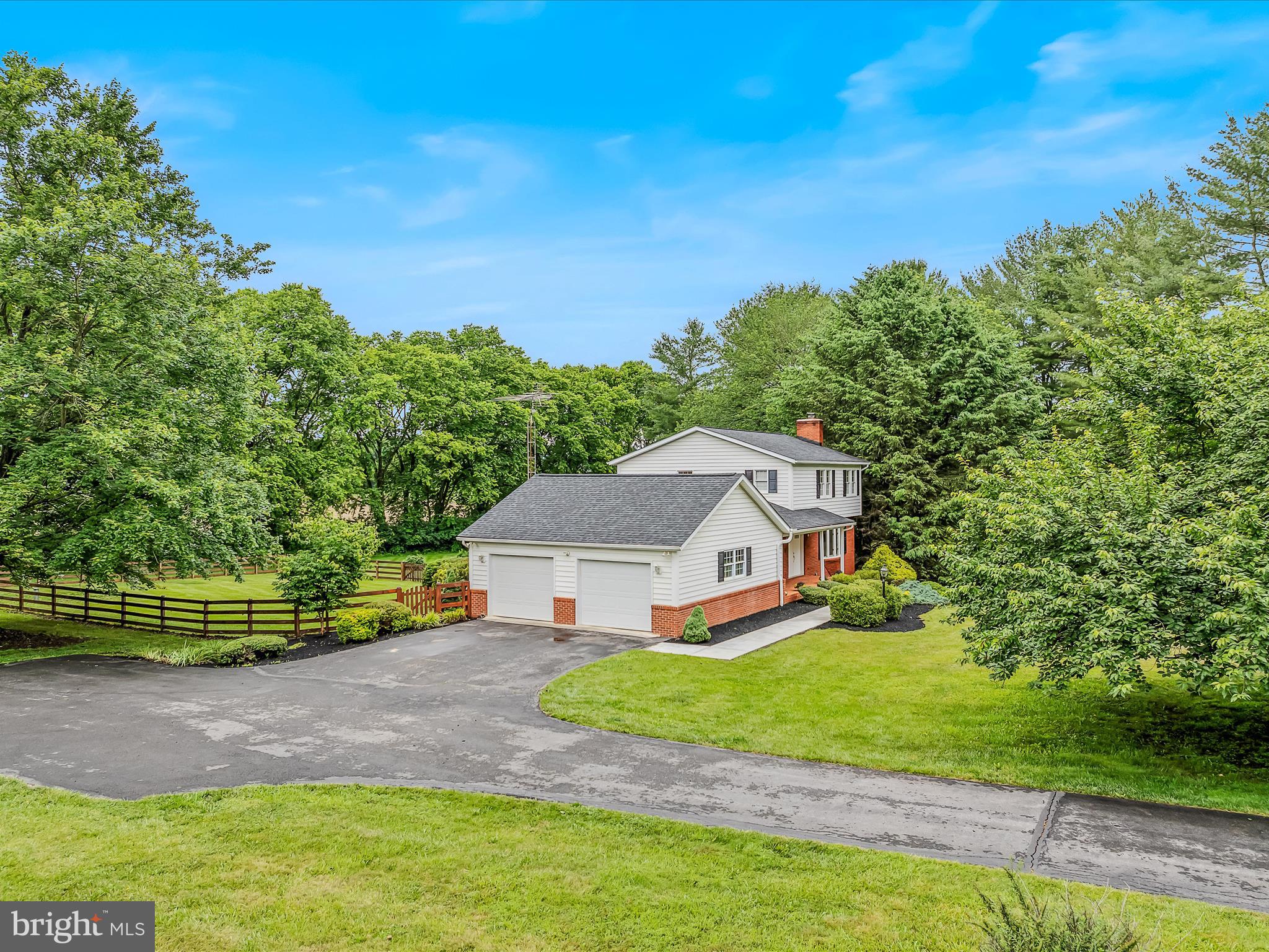 HONEYWOOD ON THE POTOMAC - Residential