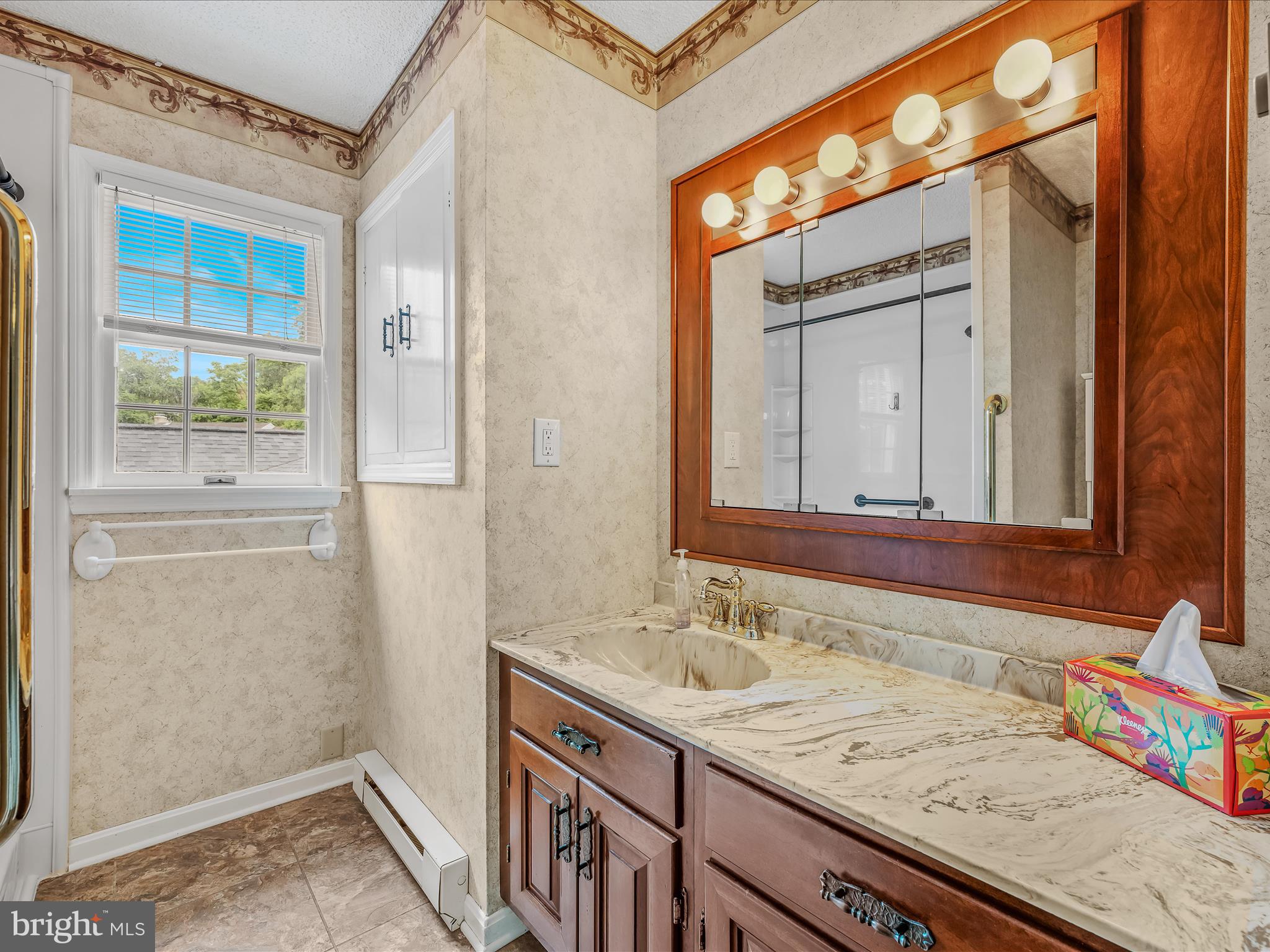 HONEYWOOD ON THE POTOMAC - Residential