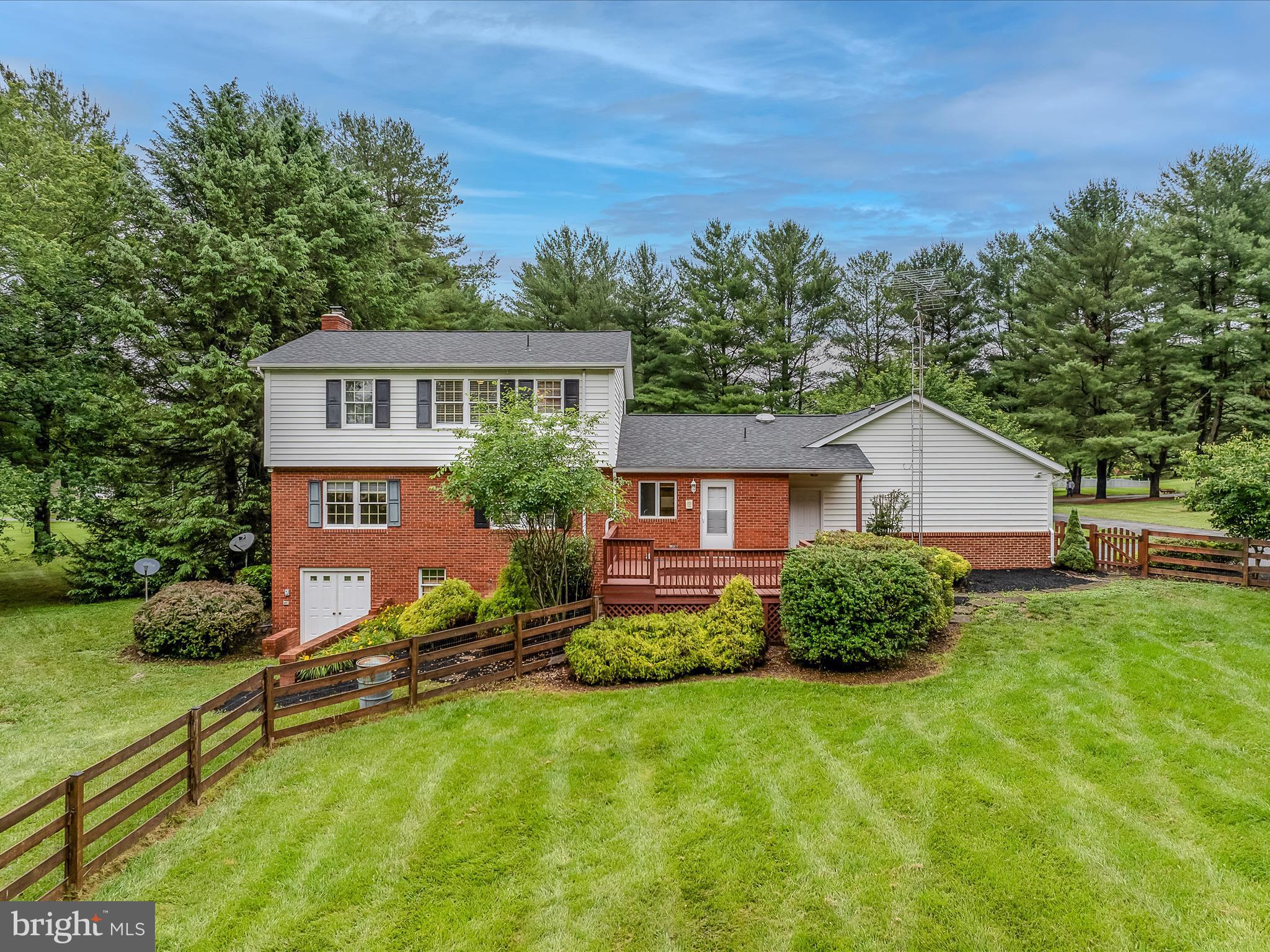 HONEYWOOD ON THE POTOMAC - Residential