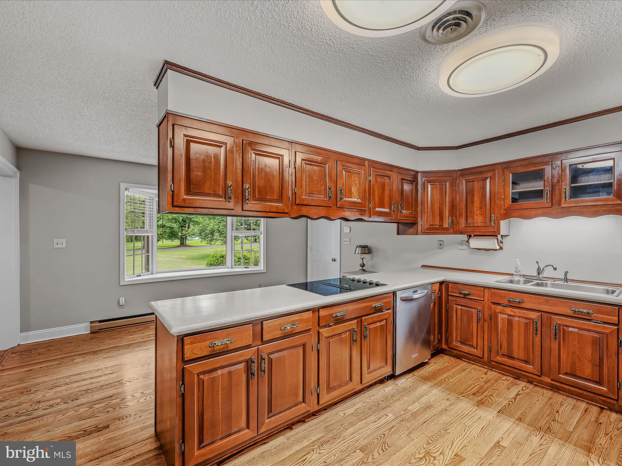 HONEYWOOD ON THE POTOMAC - Residential