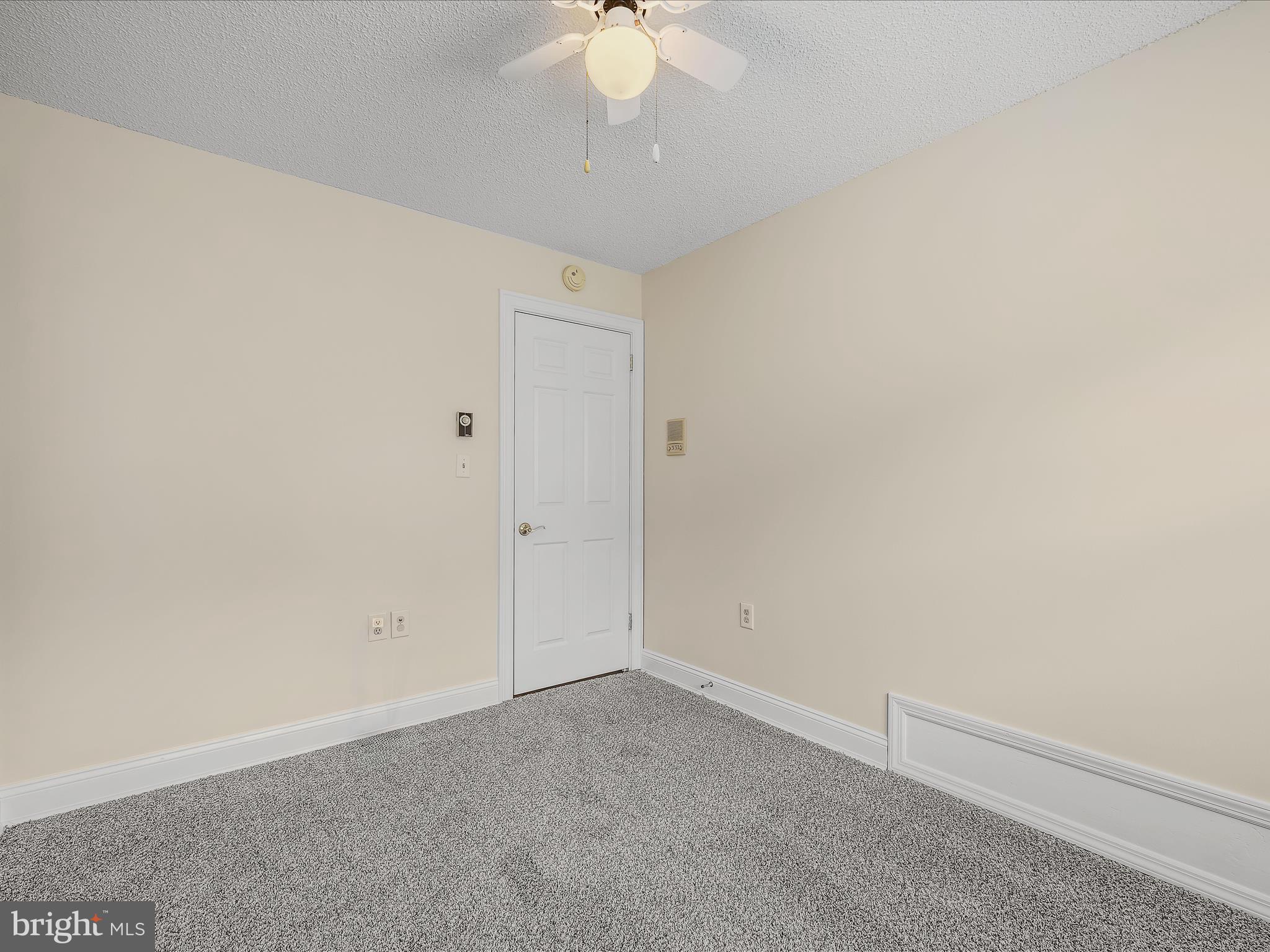 HONEYWOOD ON THE POTOMAC - Residential