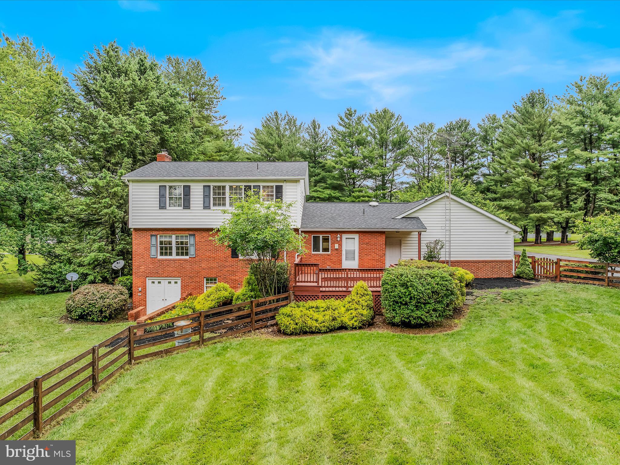 HONEYWOOD ON THE POTOMAC - Residential