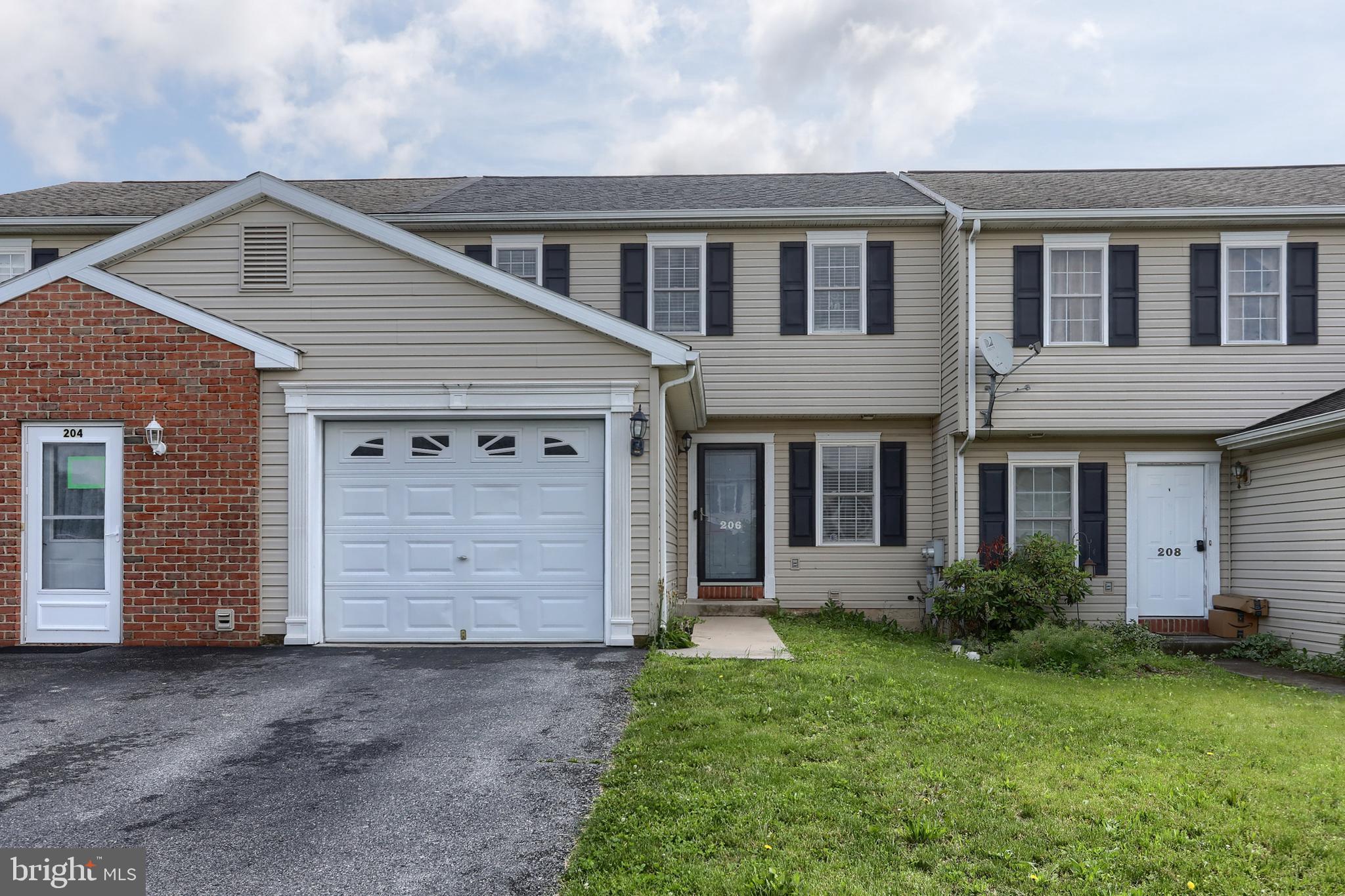 206 LIGHTHOUSE DRIVE