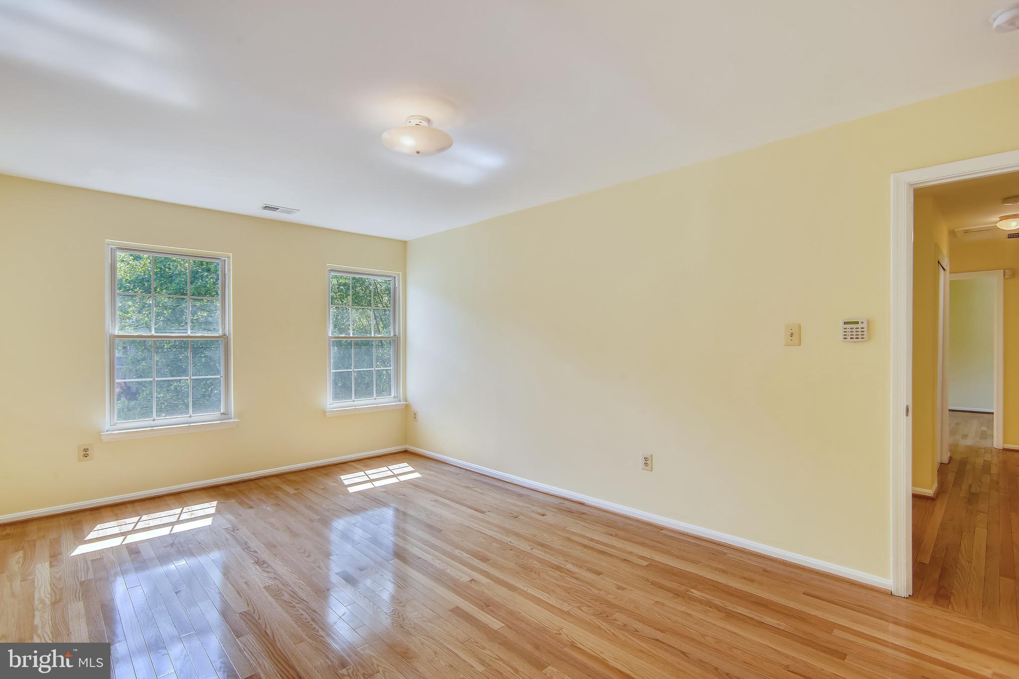 KEMP MILL - Residential Lease