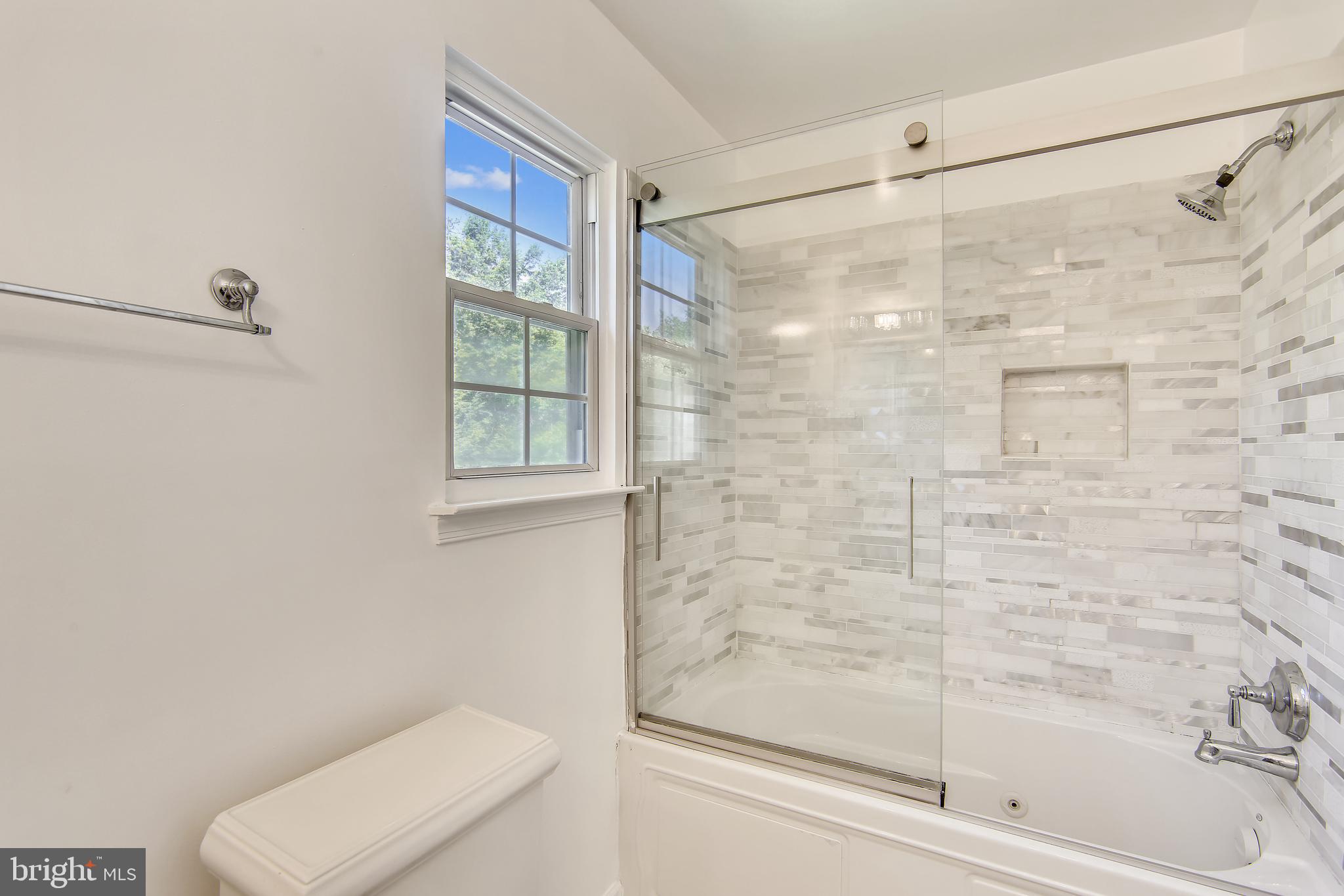 KEMP MILL - Residential Lease