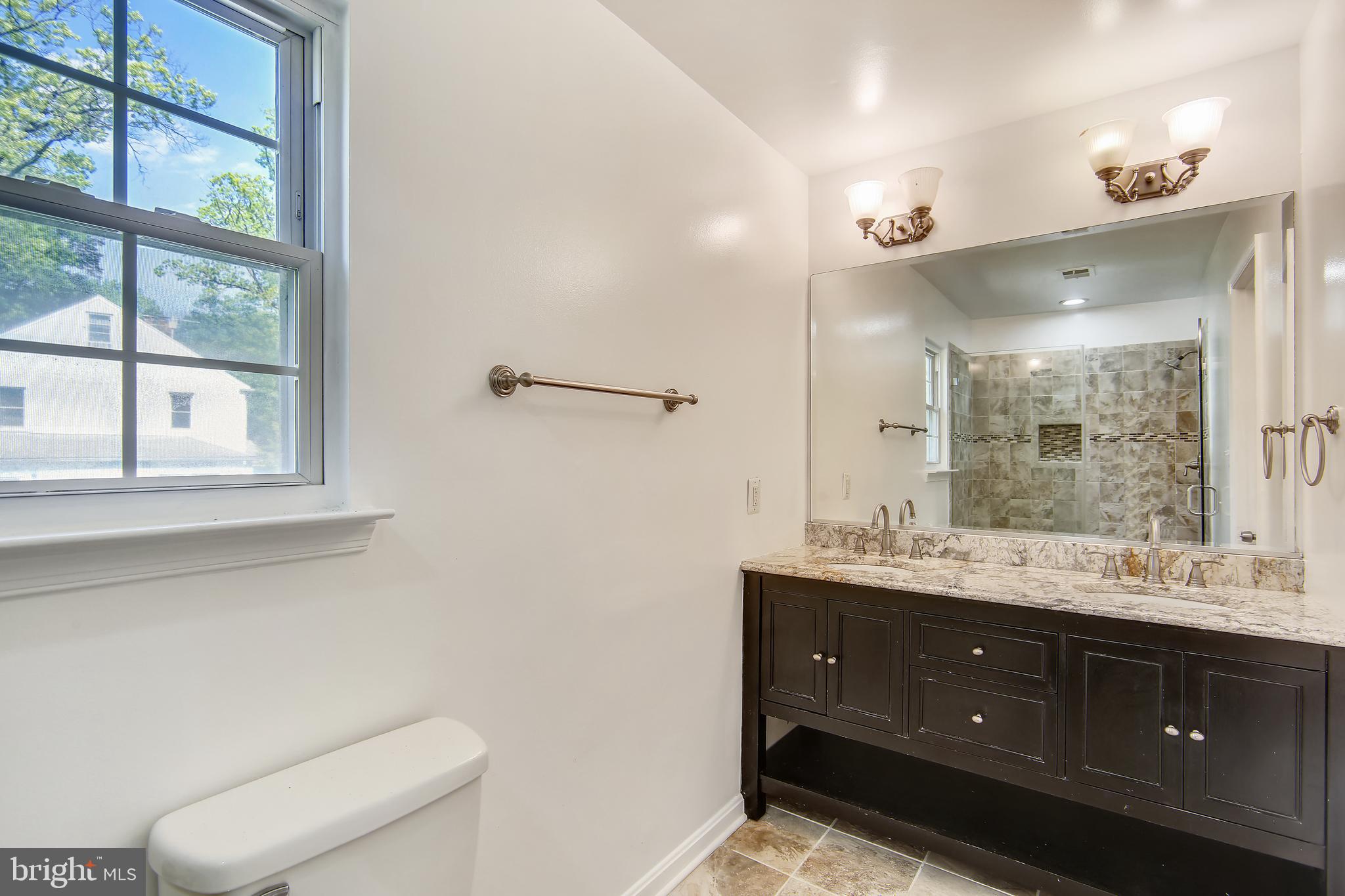 KEMP MILL - Residential Lease