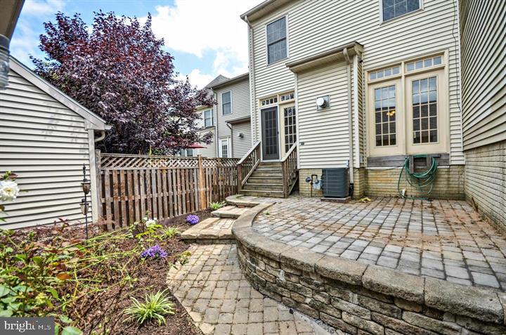 WORMANS MILL - Residential Lease