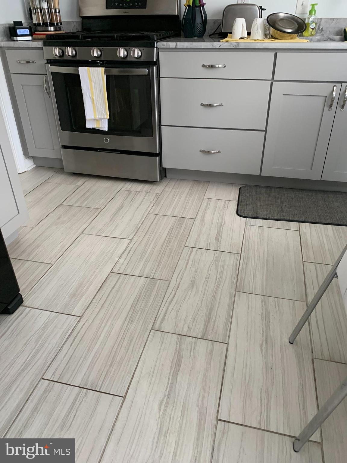 FRIENDSHIP GARDENS - Residential