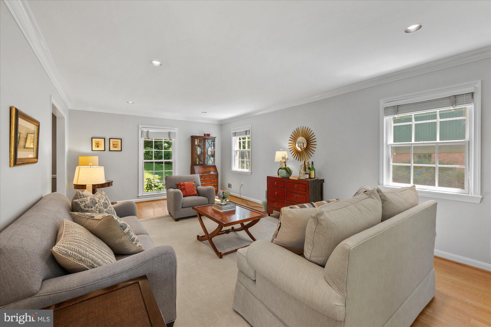 COHASSET - Residential