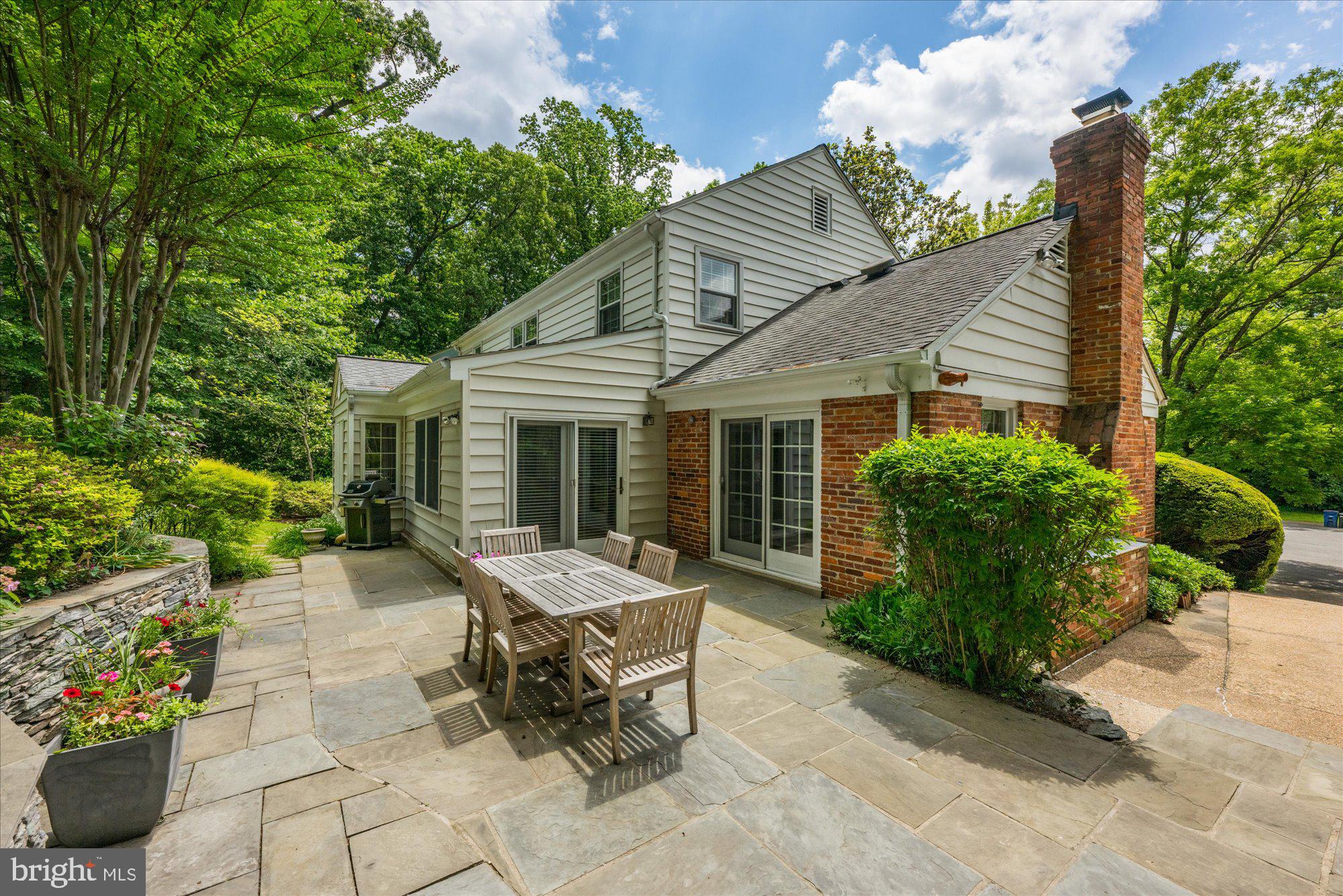 COHASSET - Residential