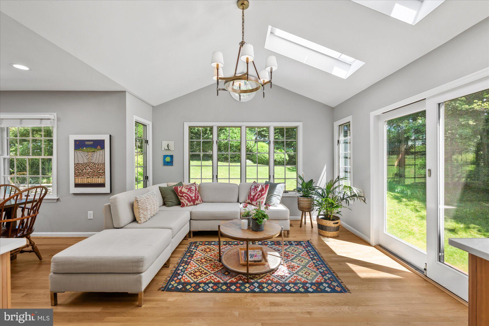 COHASSET - Residential