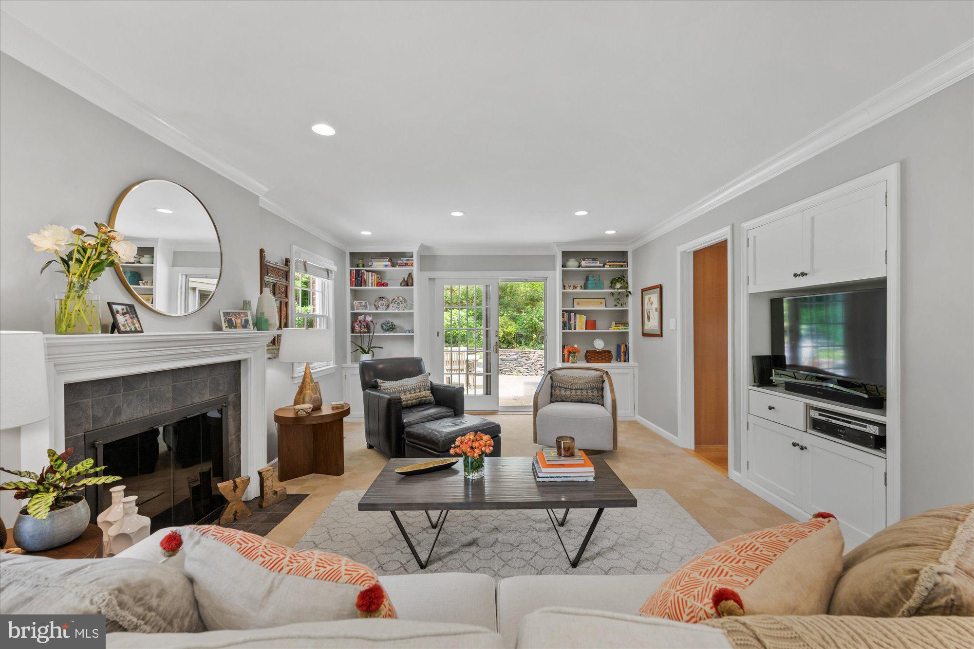 COHASSET - Residential