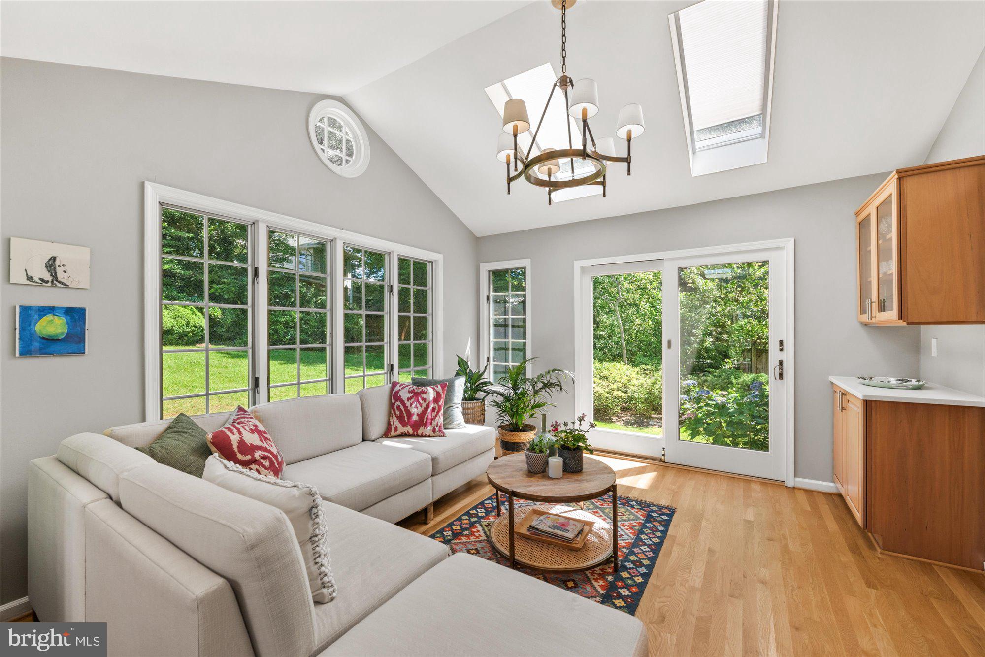 COHASSET - Residential