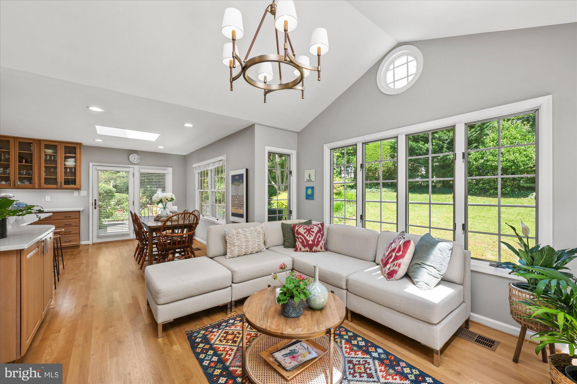 COHASSET - Residential