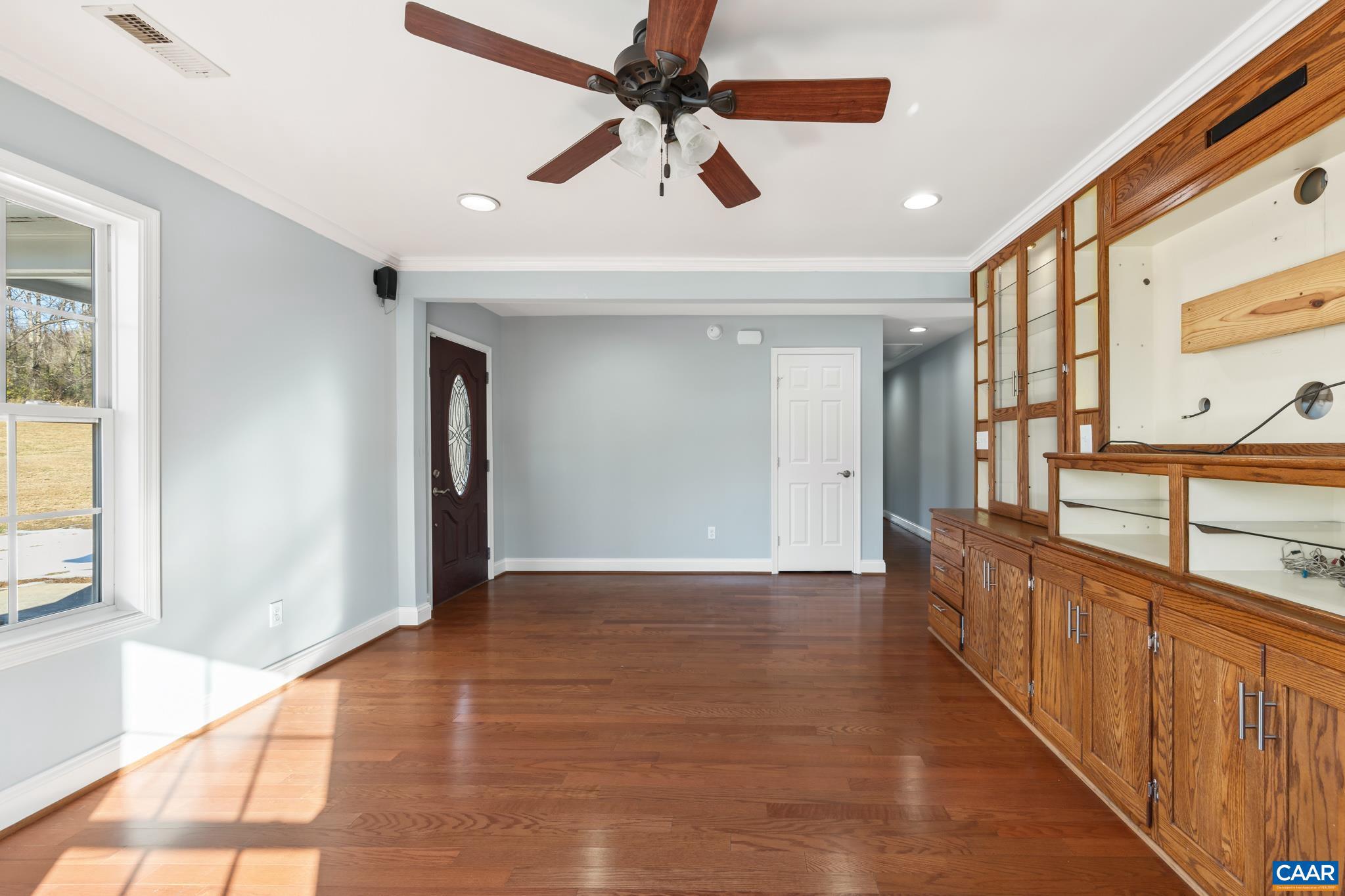 UNKNOWN - Residential Lease