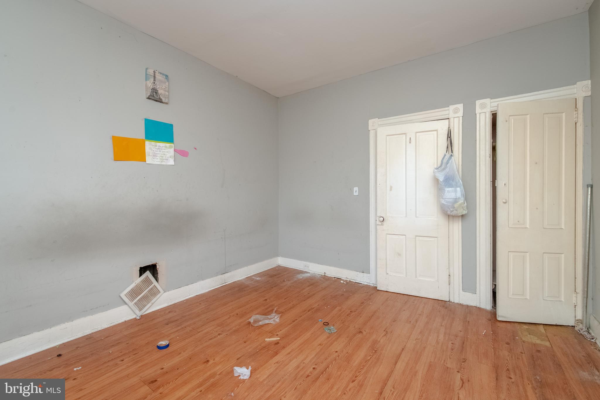 MADISON EASTEND - Residential