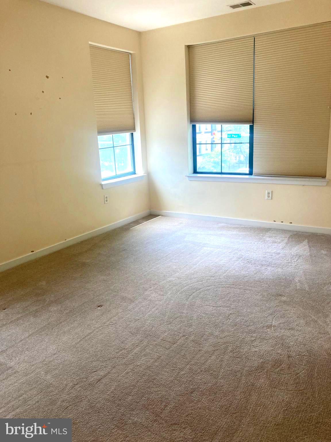 VILLAGE LOFTS - Residential