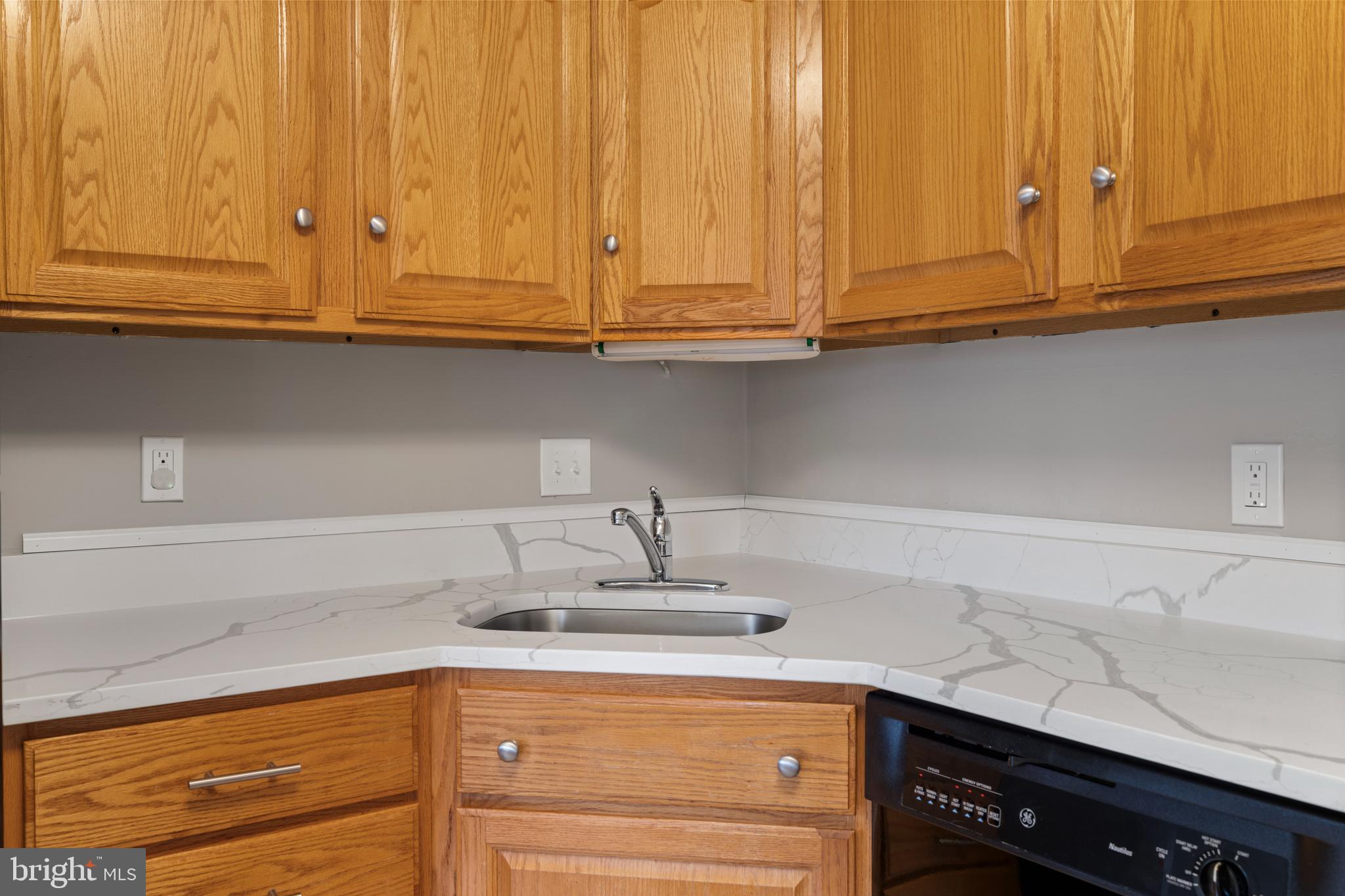 HICKORY HILLS CONDOMINIUMS - Residential