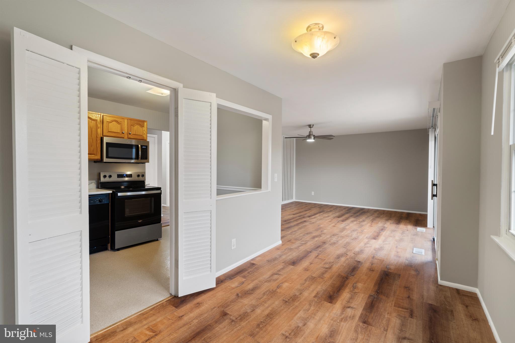 HICKORY HILLS CONDOMINIUMS - Residential