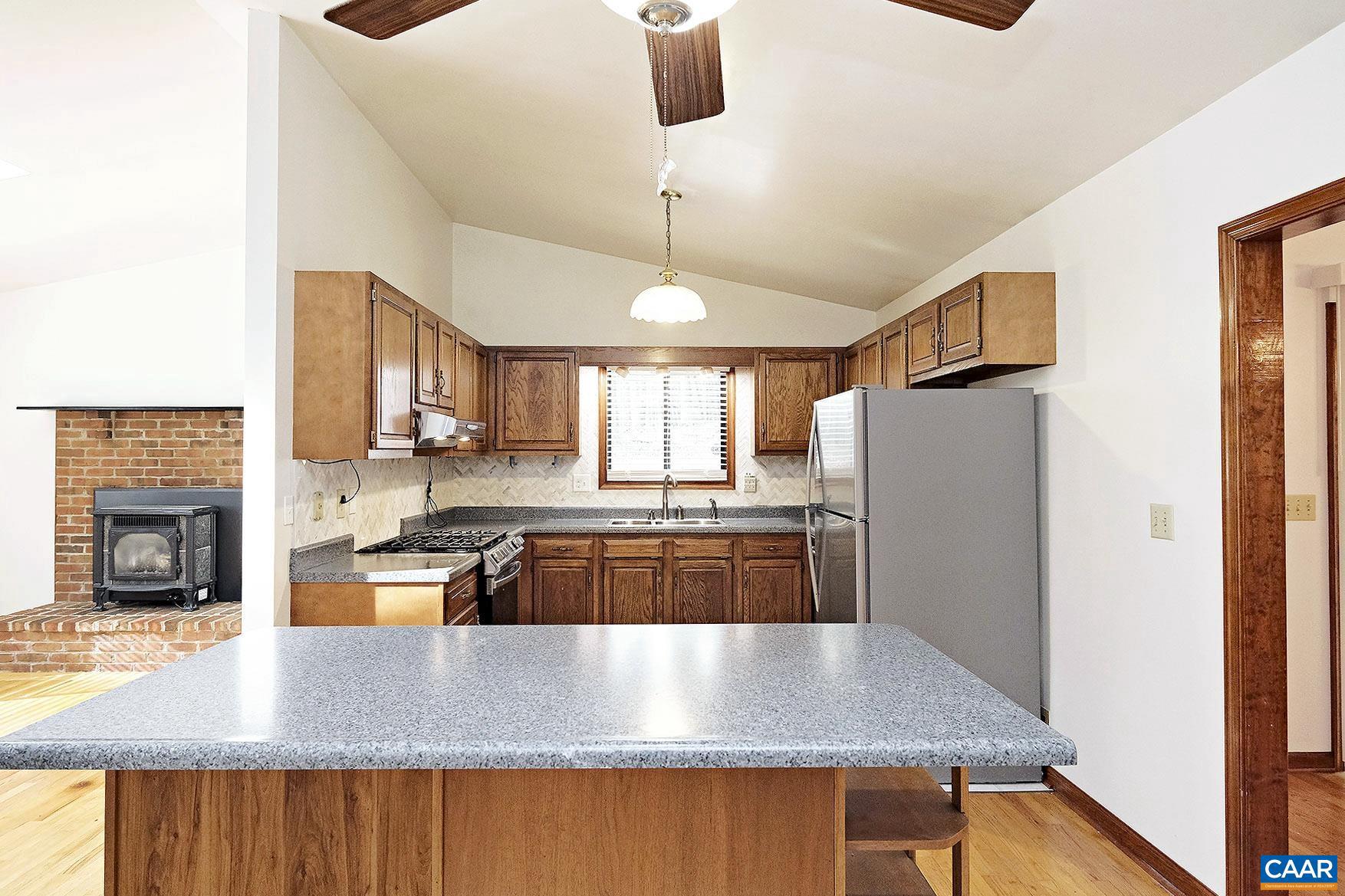 UNKNOWN - Residential Lease