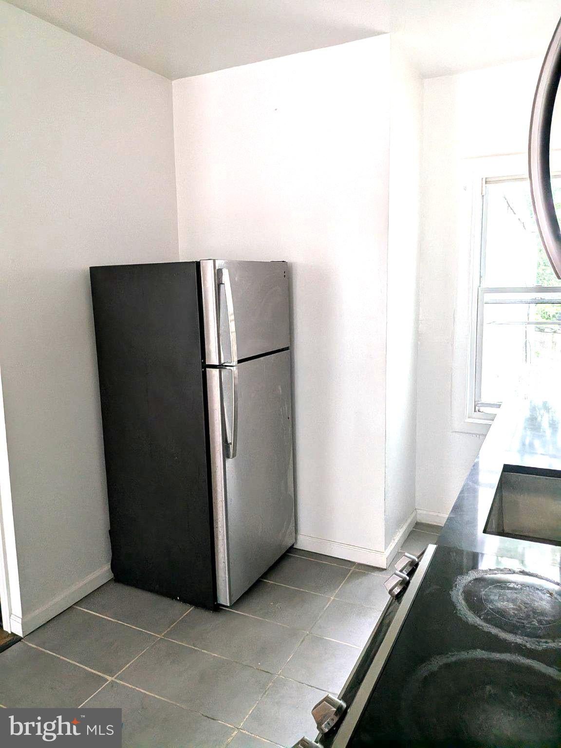1729 N 24TH APT C