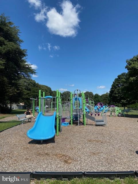 CHESTERFIELD - Residential