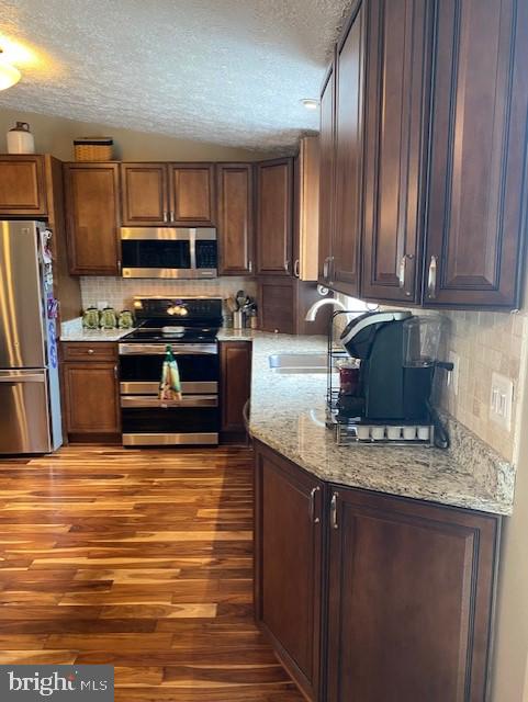 CHESTERFIELD - Residential