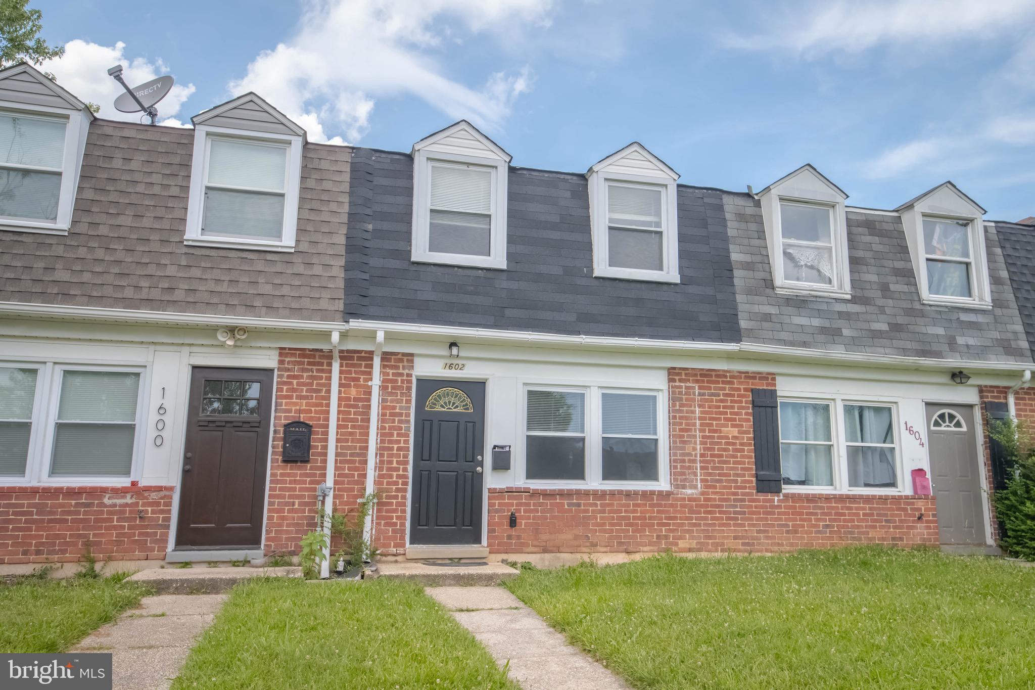 1602 LYLE COURT