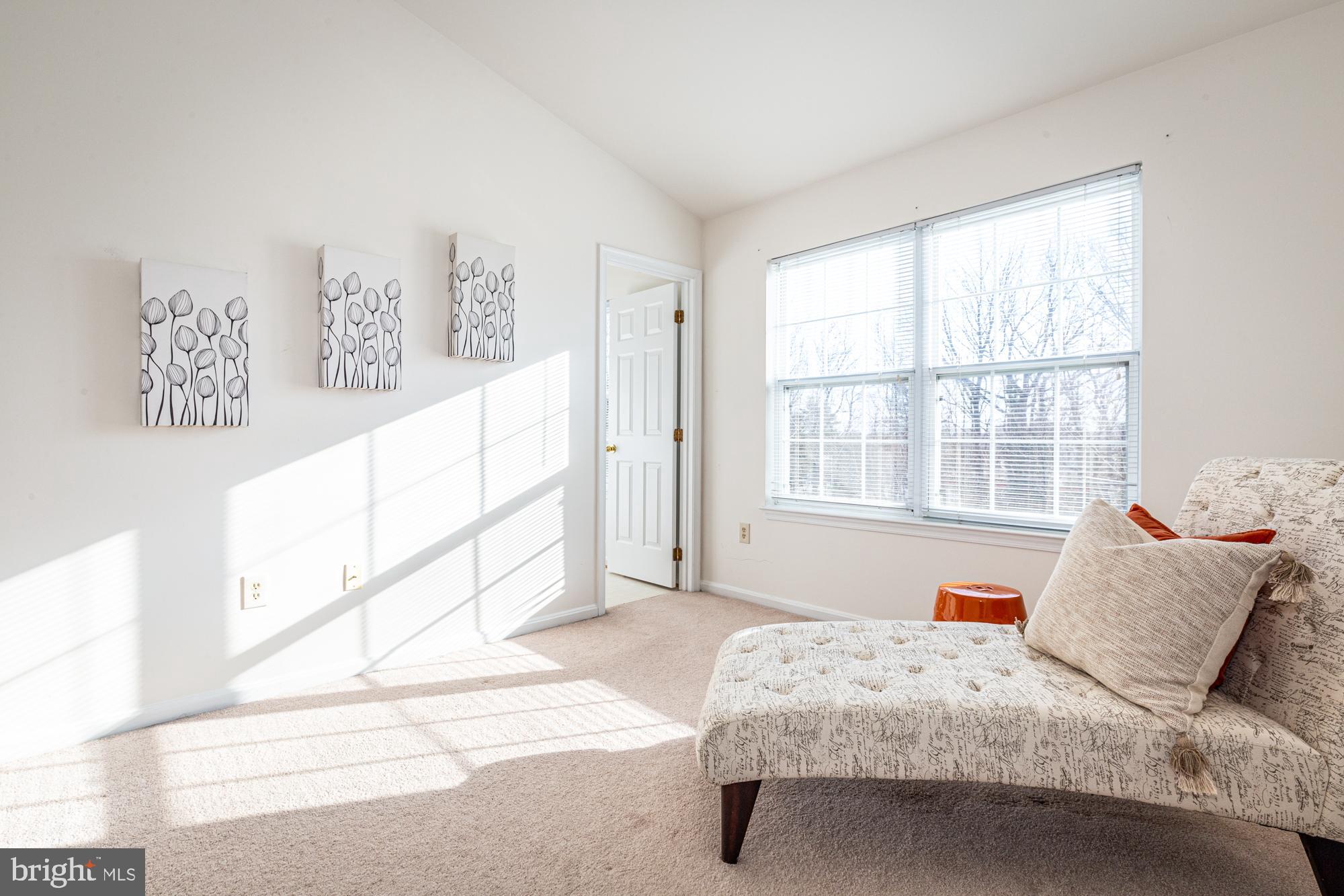 BEECHWOOD HILL - Residential