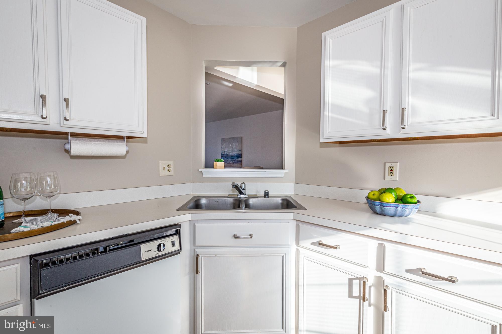 BEECHWOOD HILL - Residential