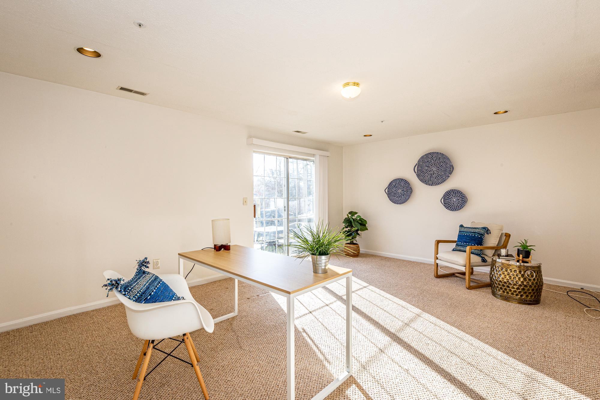 BEECHWOOD HILL - Residential