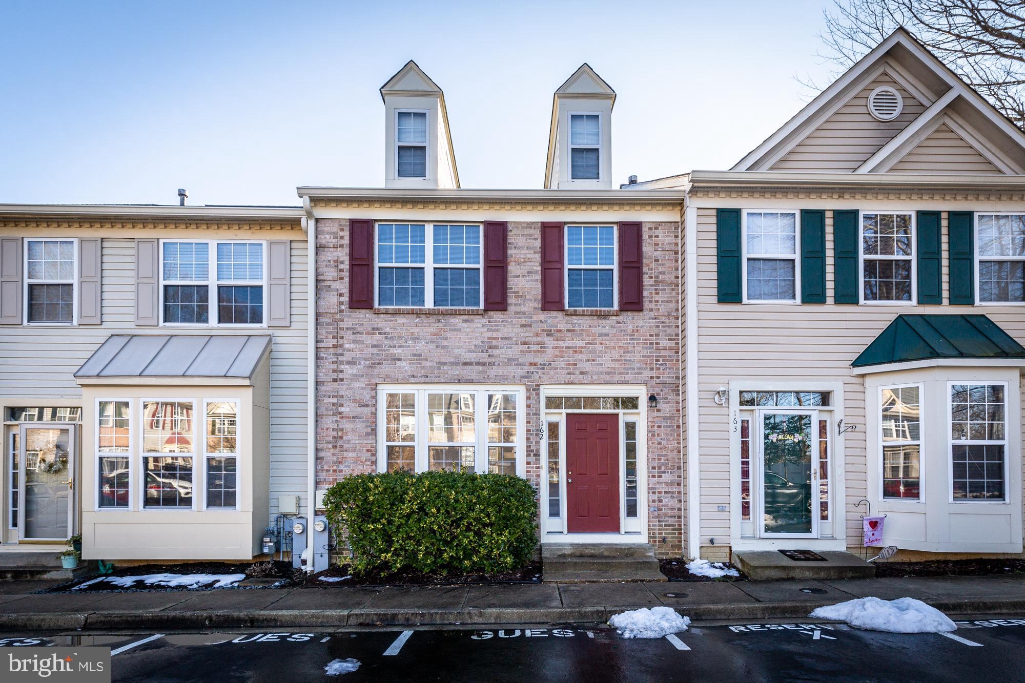 BEECHWOOD HILL - Residential