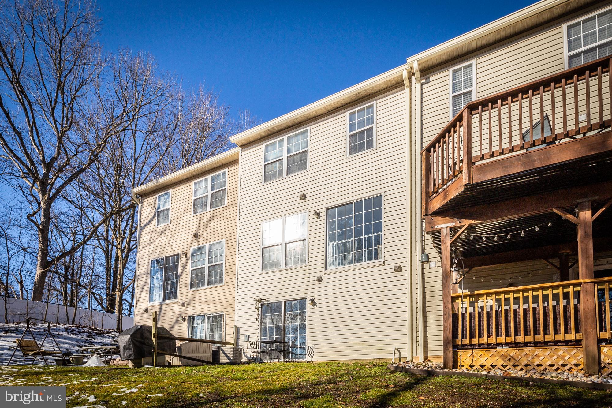 BEECHWOOD HILL - Residential