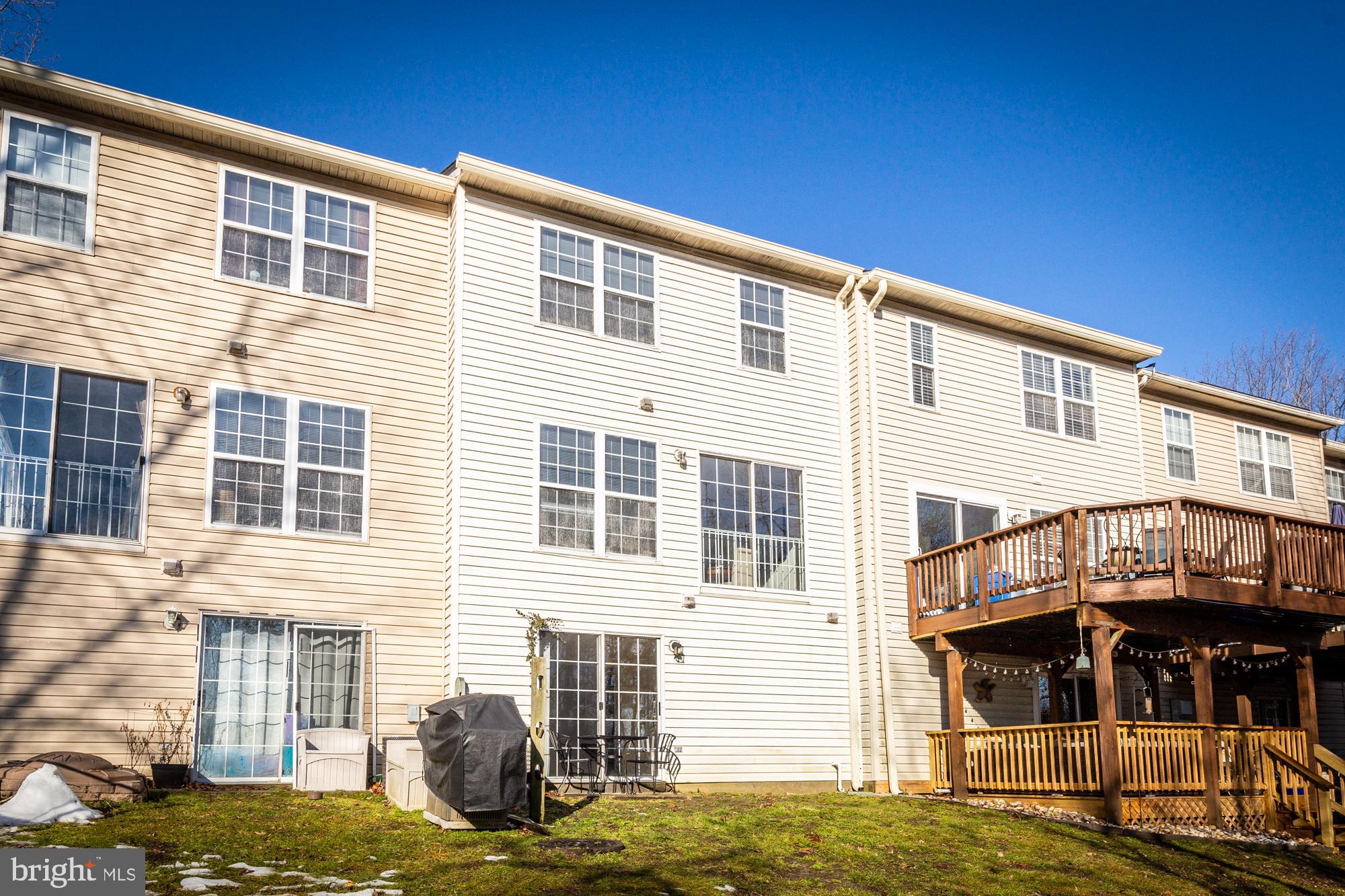 BEECHWOOD HILL - Residential