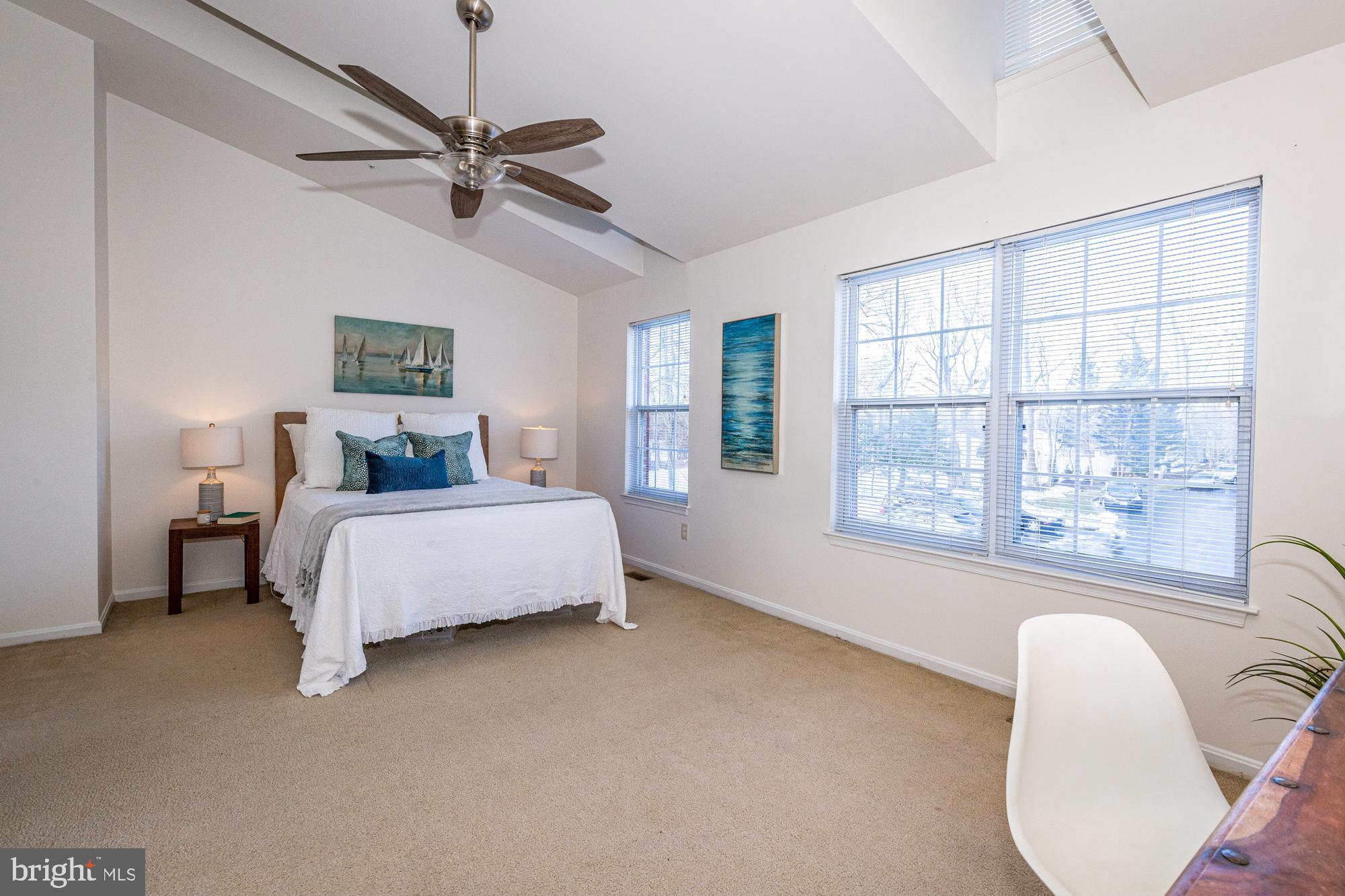 BEECHWOOD HILL - Residential