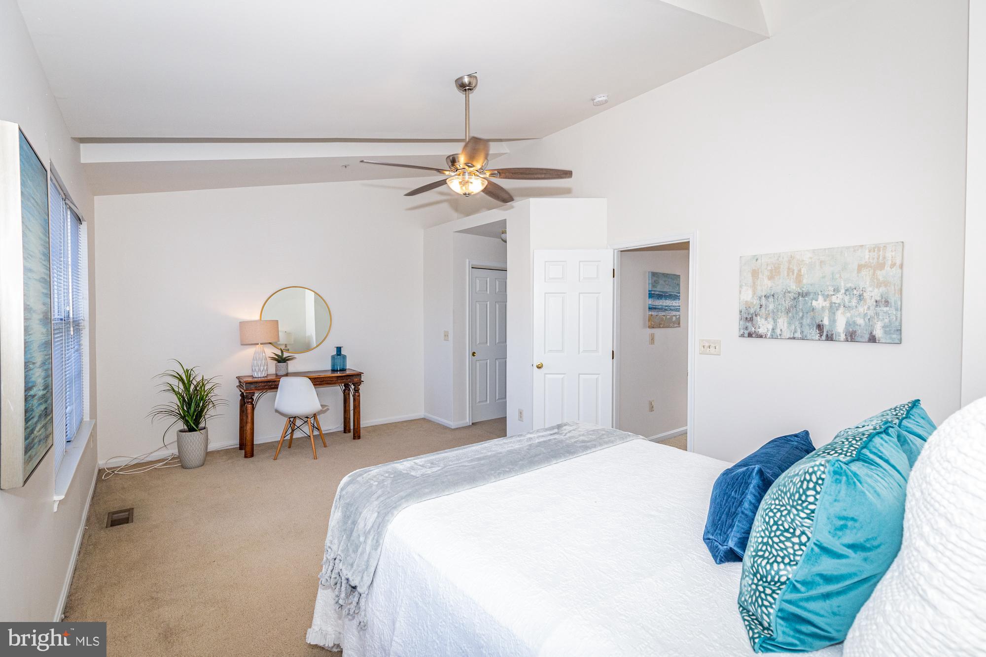 BEECHWOOD HILL - Residential