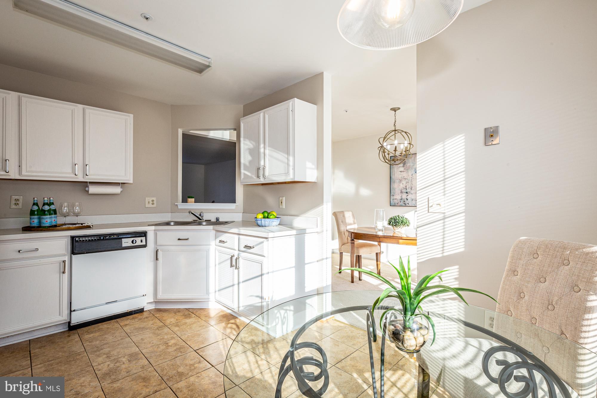 BEECHWOOD HILL - Residential