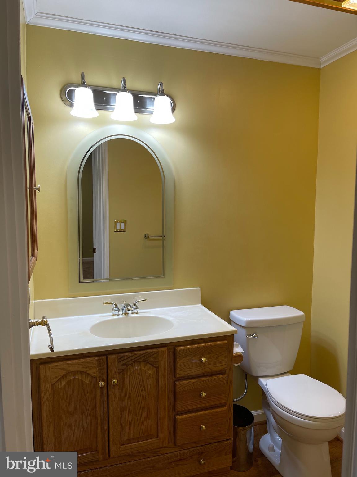 SOUTH HAMPTON - Residential