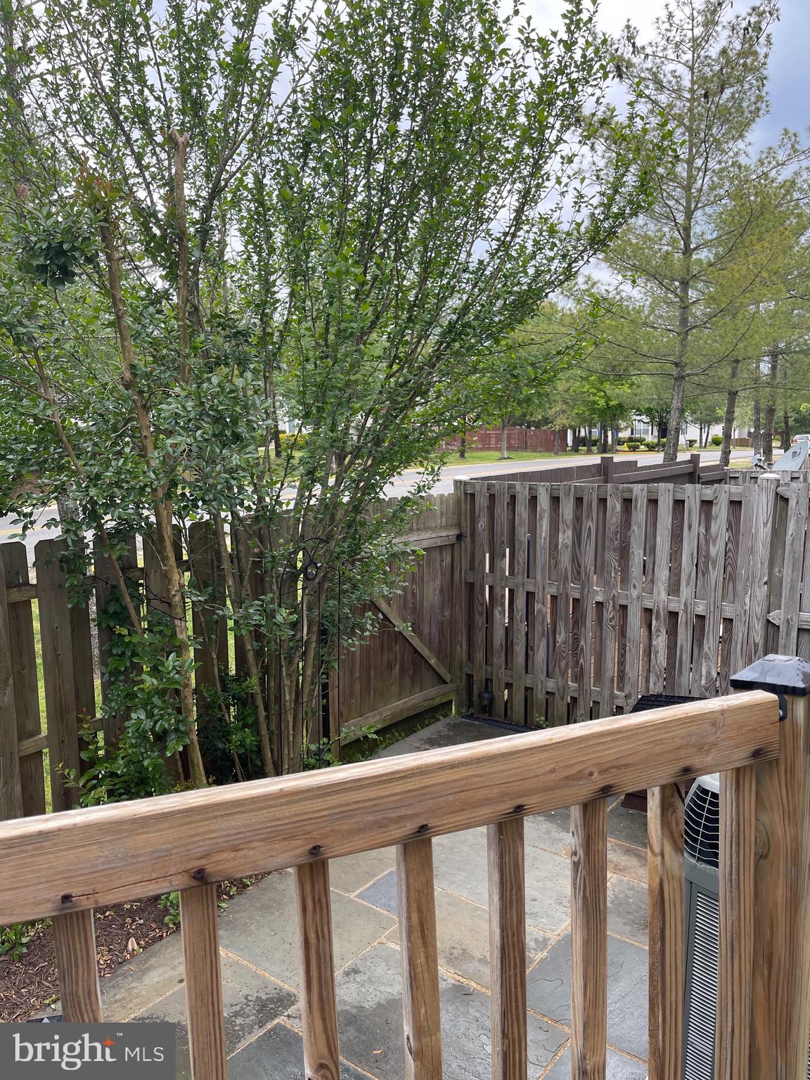 SOUTH HAMPTON - Residential