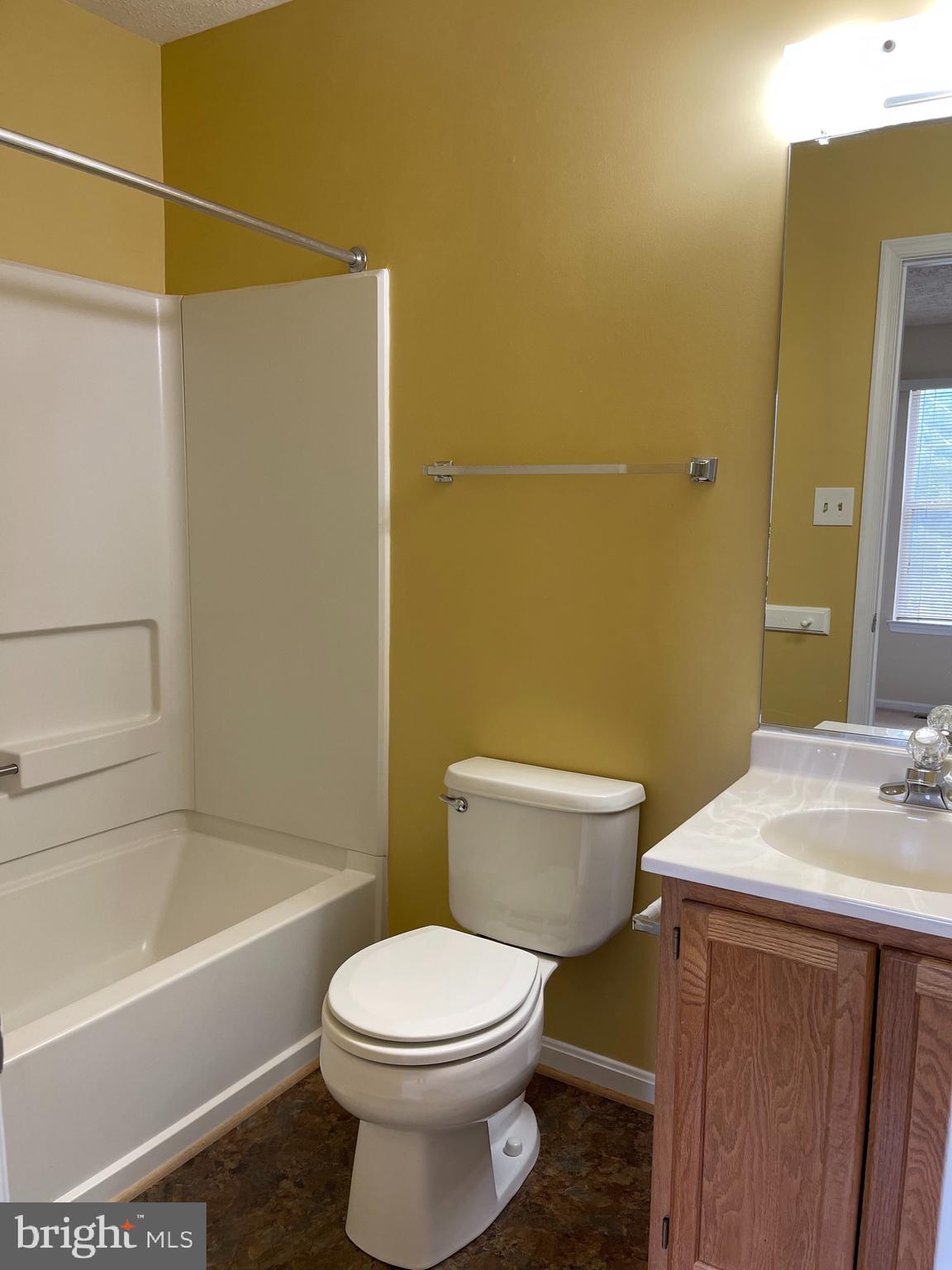 SOUTH HAMPTON - Residential