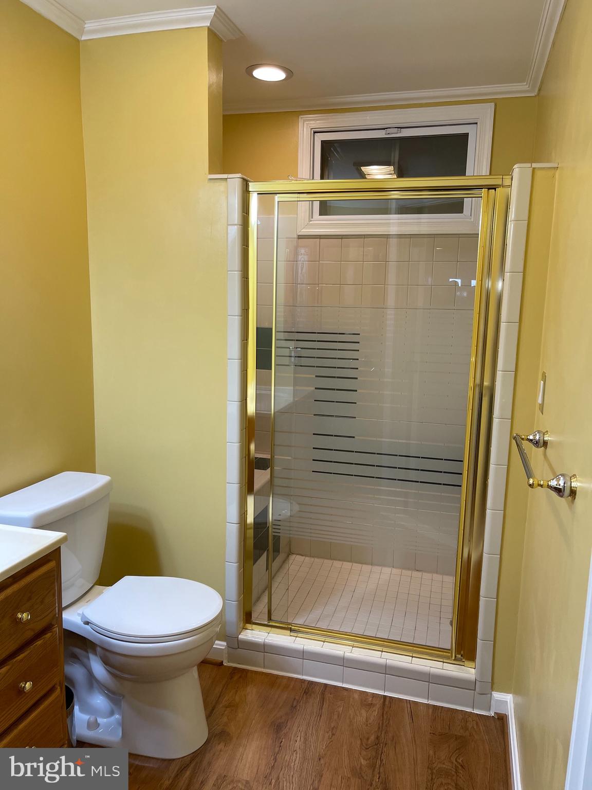 SOUTH HAMPTON - Residential