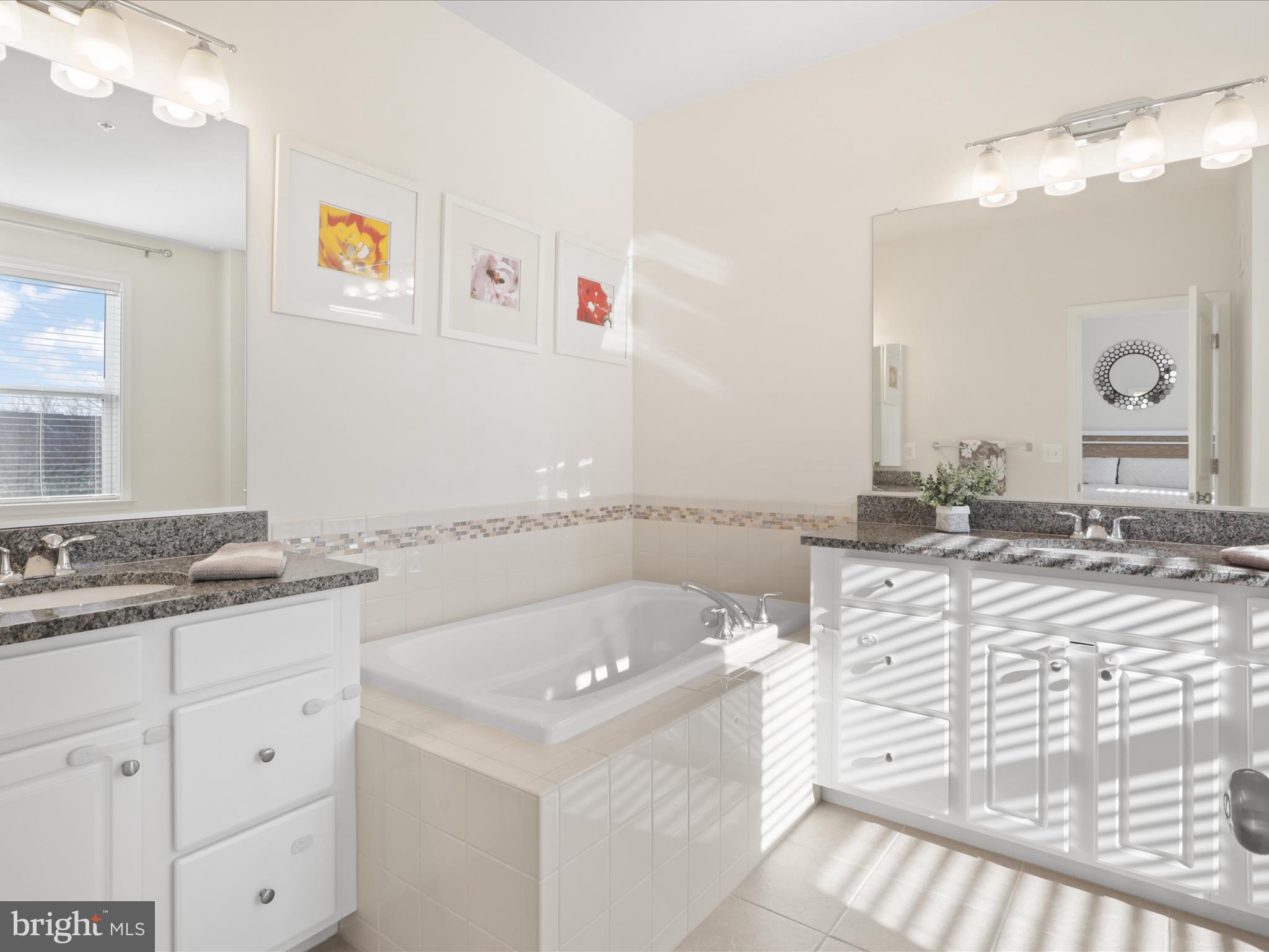 STONE RIDGE - Residential