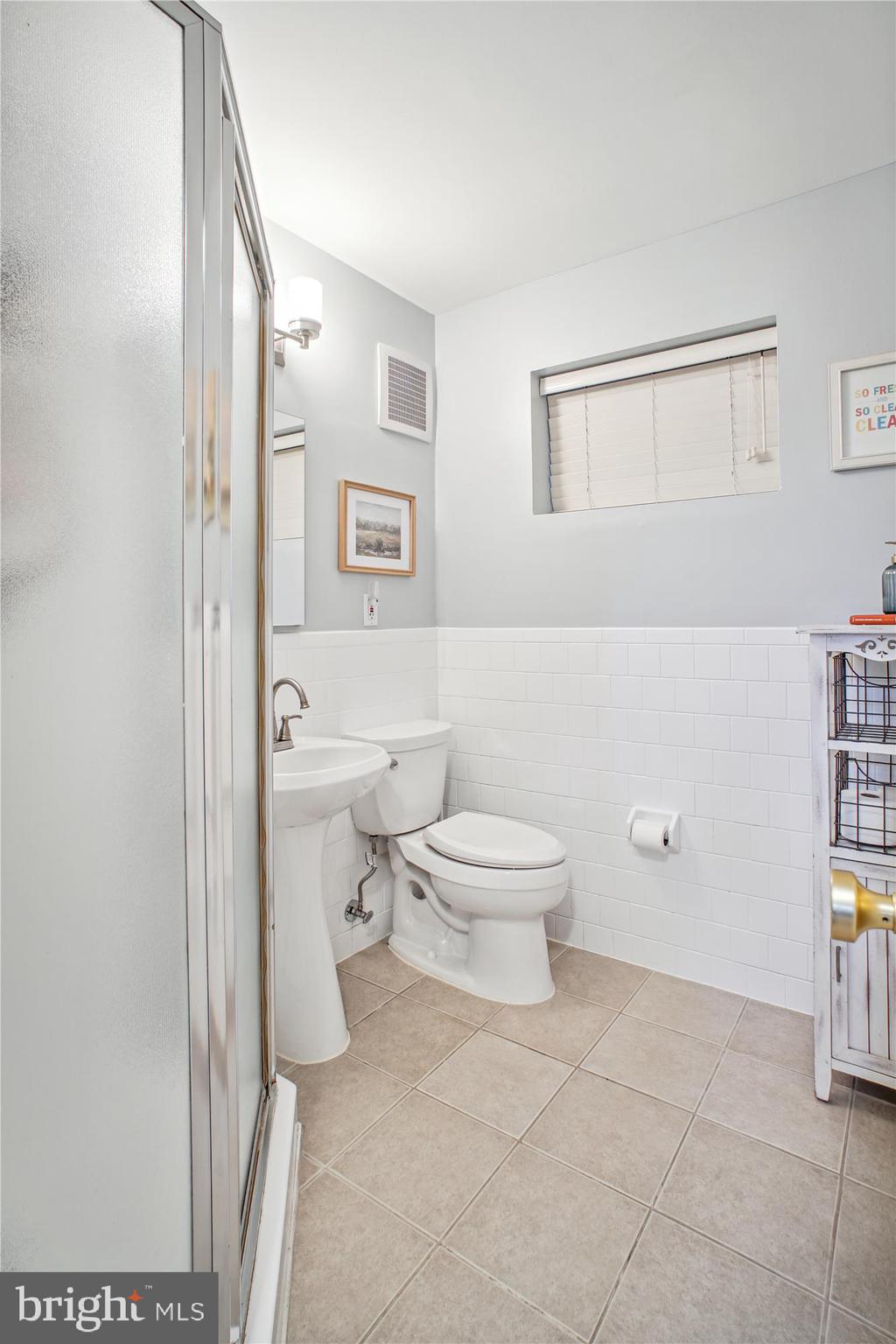 WESTVIEW HILLS - Residential