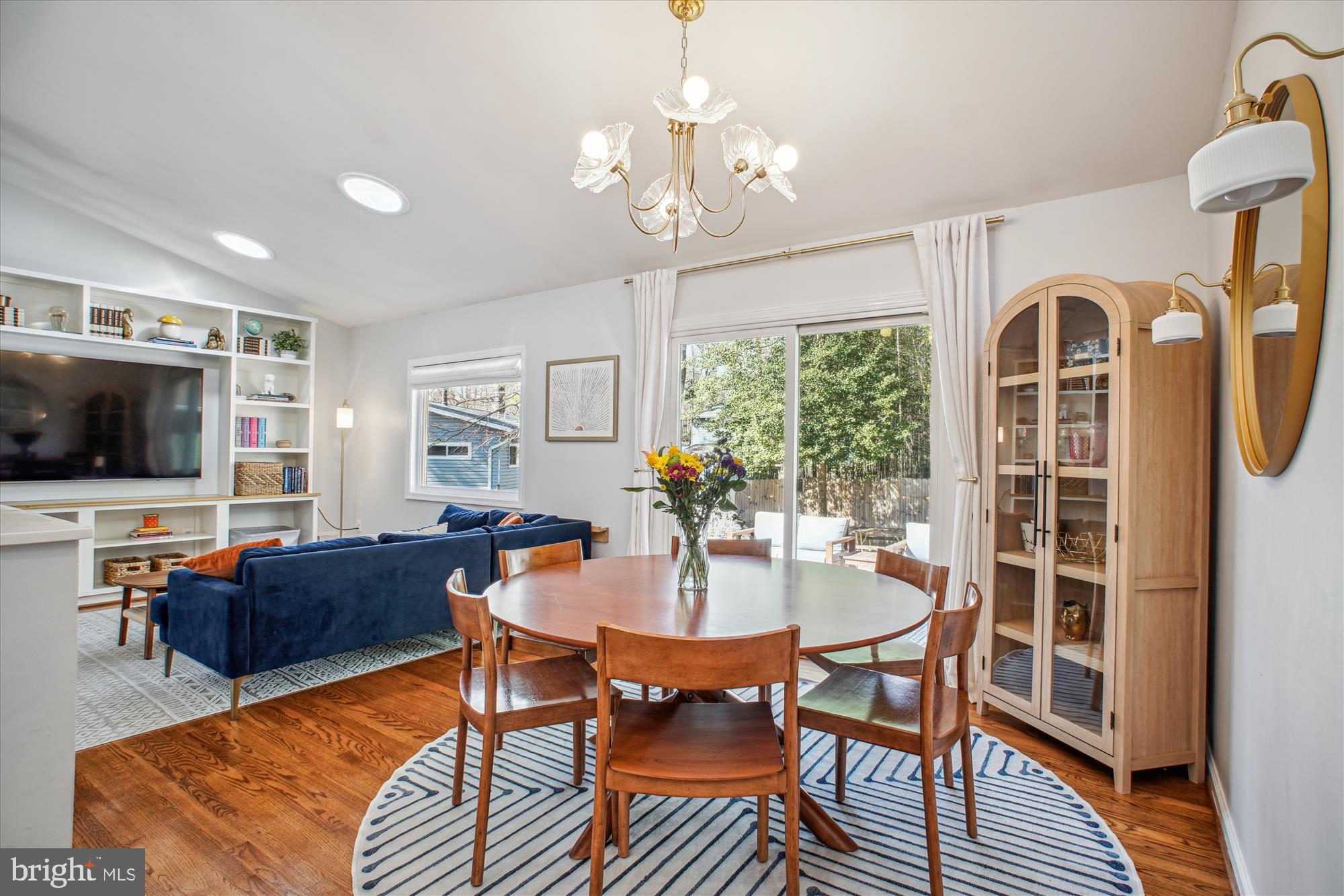 WESTVIEW HILLS - Residential