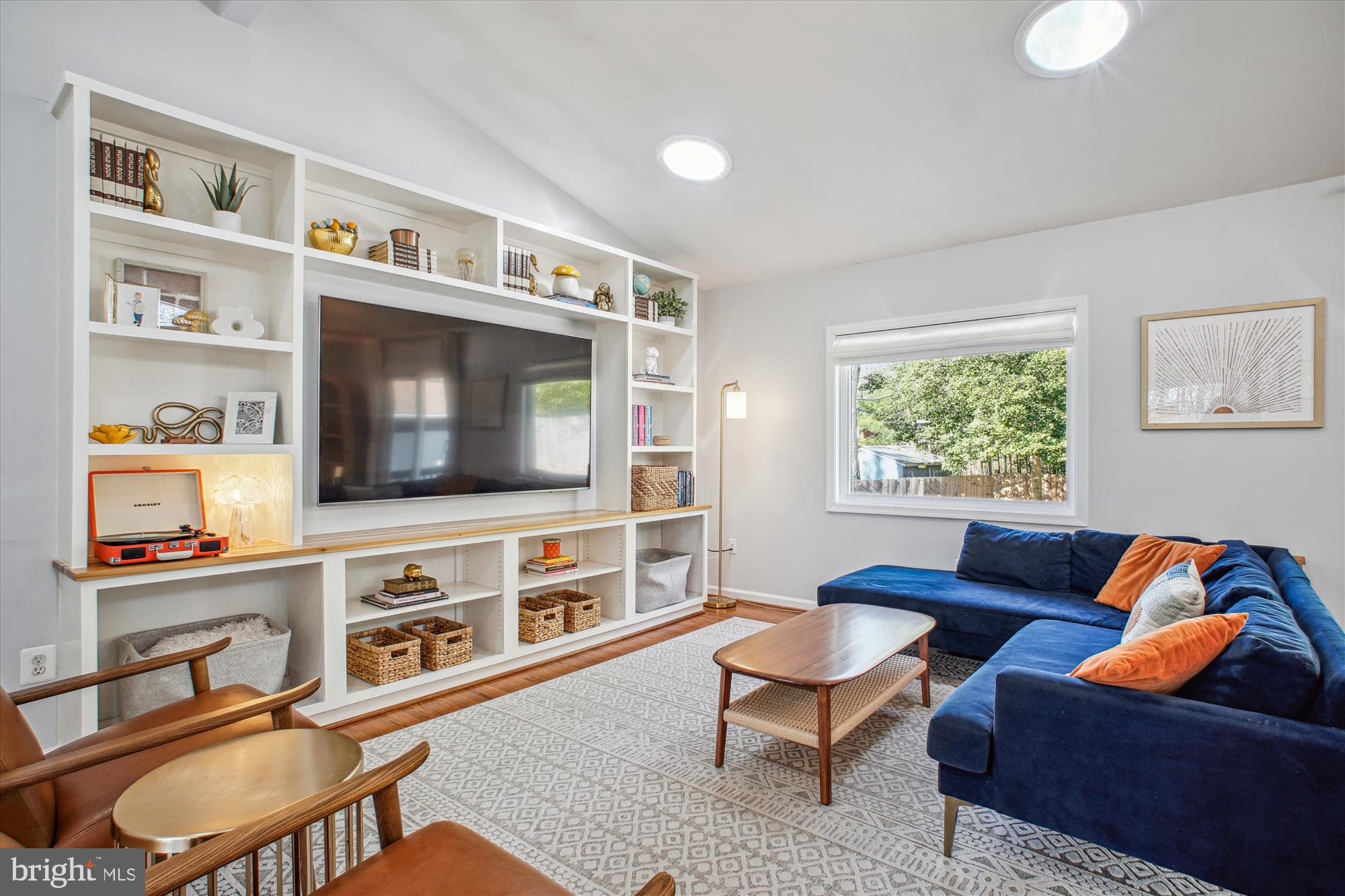 WESTVIEW HILLS - Residential
